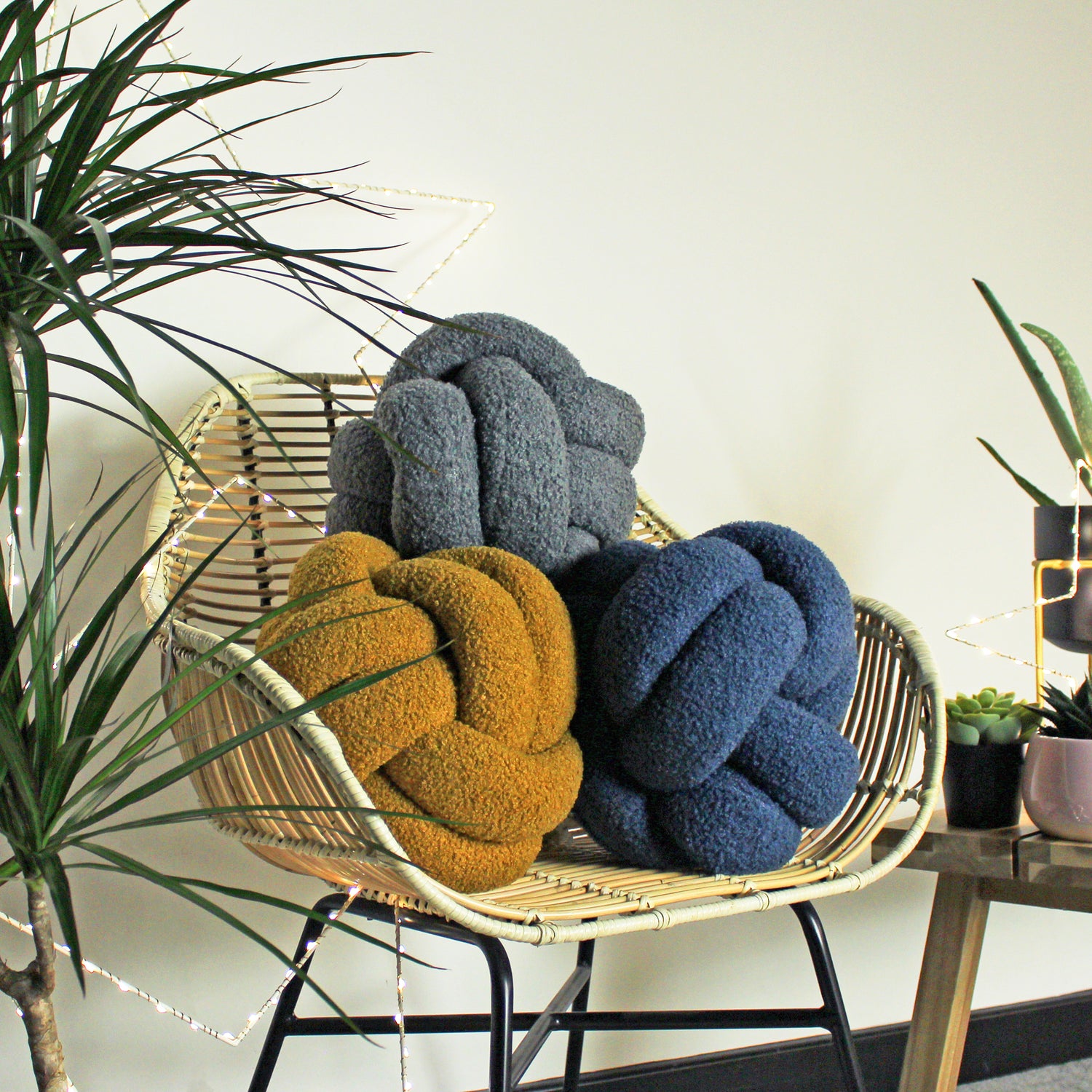 Furn. Boucle Knot Fleece 30cm x 30cm Filled Cushion Charcoal