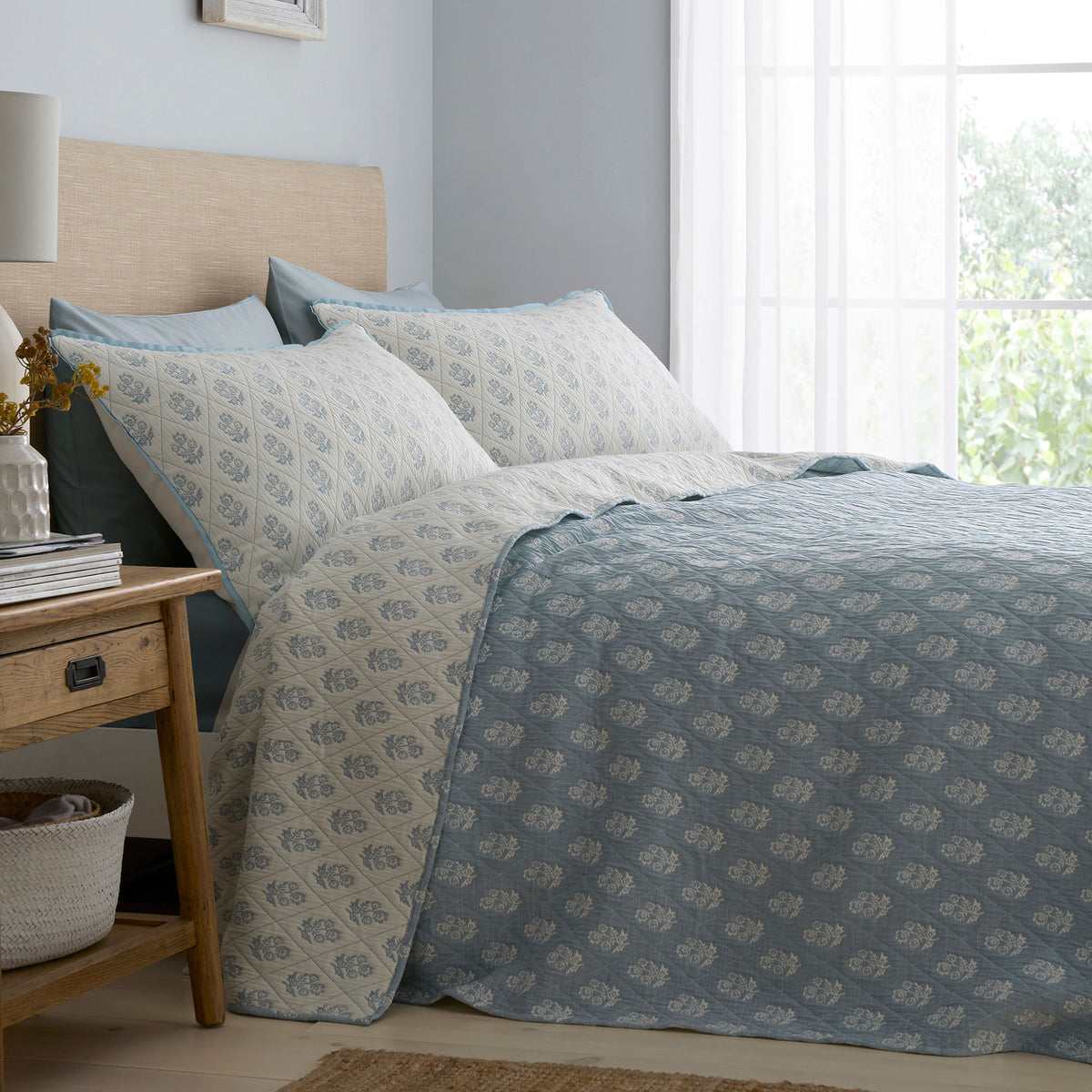 Dreams & Drapes Block Floral Jacquard Quilted 235cm x 235cm Bedspread Blue