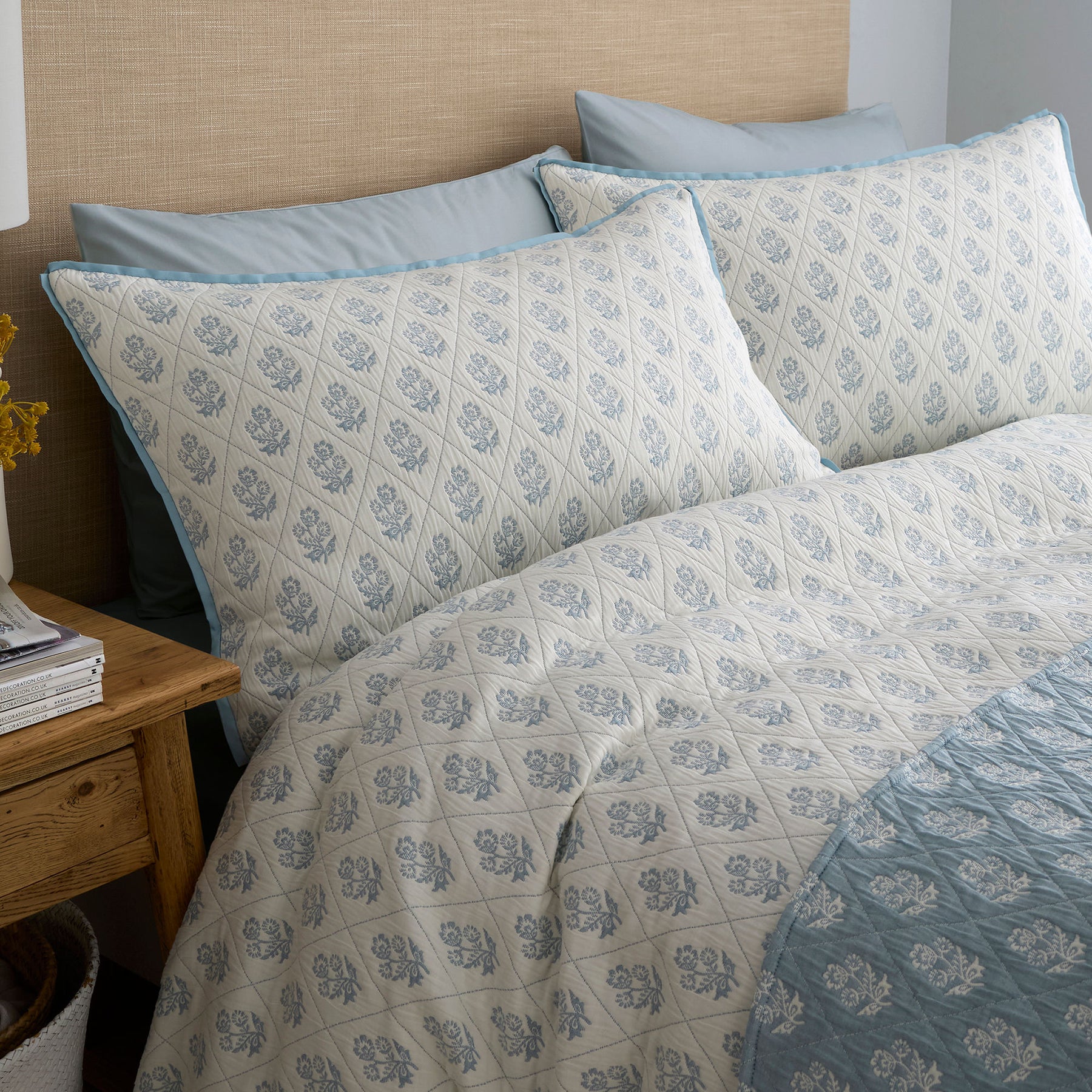 Dreams and Drapes Block Floral Duvet Cover Bedding Set Blue