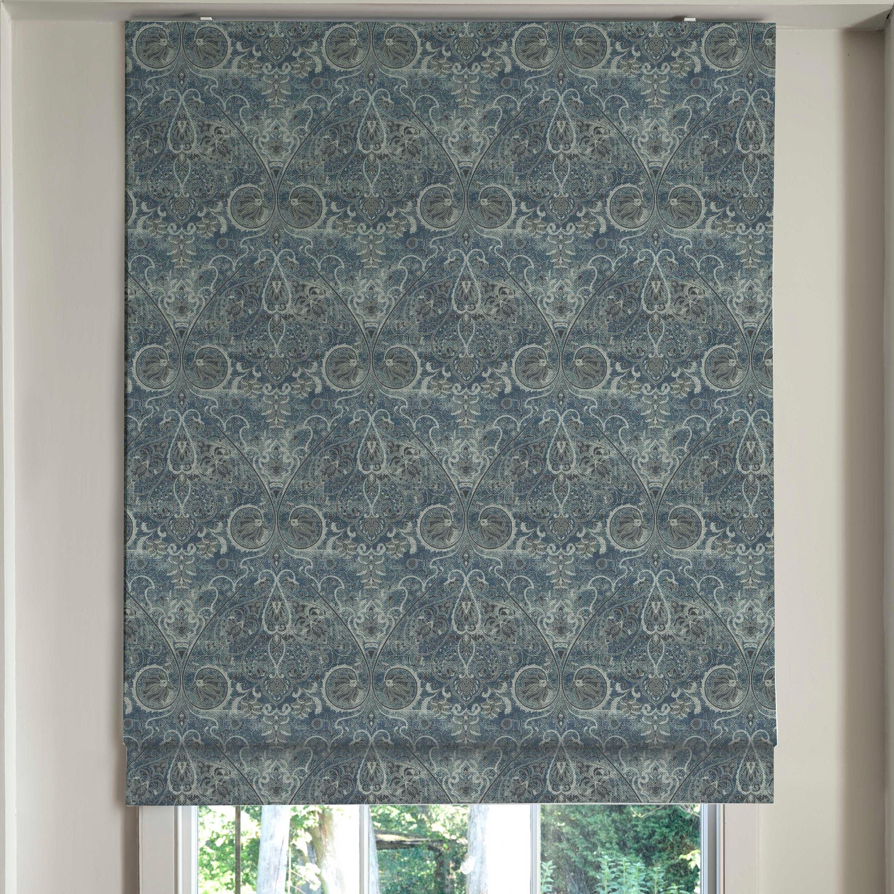 Linda Barker Home Jaipur Made To Measure Roman Blind Saphire