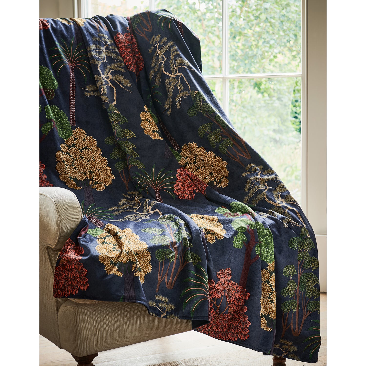 Linda Barker Bonsai Garden 130cm x 180cm Digitally Printed Velvet Throw Blue