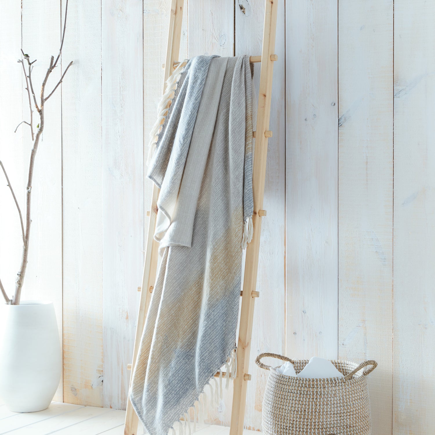 Bretton 130cm x 180cm Throw Ochre