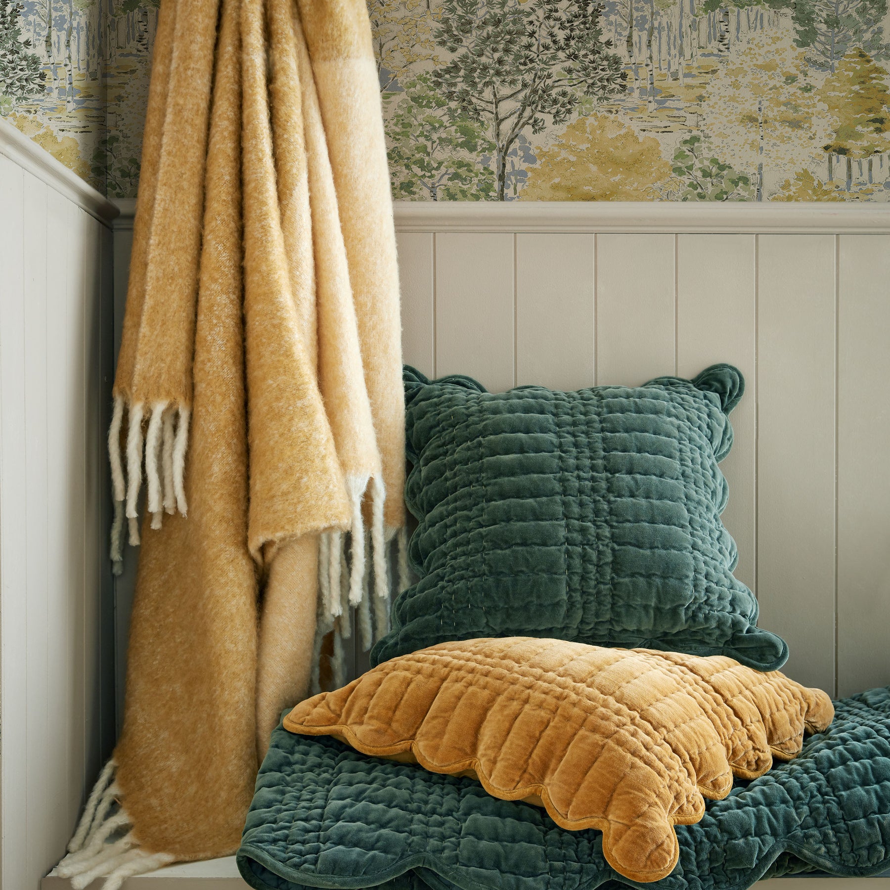 Laura Ashley Bronwen 130cm x 170cm Throw Ochre Yellow