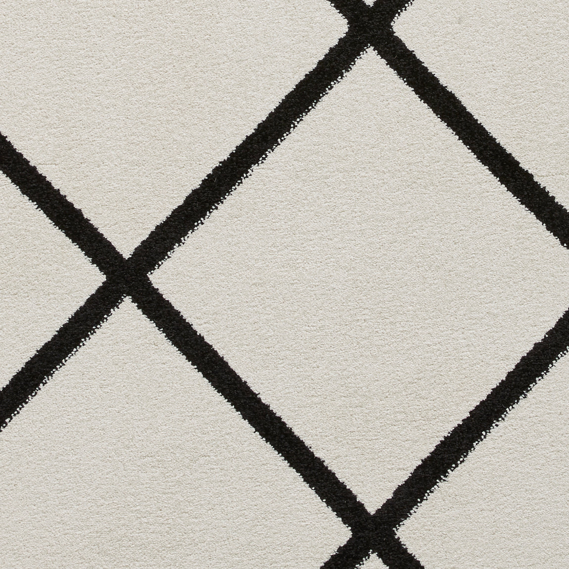 Brooklyn BRK35 24371 120cm x 170cm Rug Cream Black