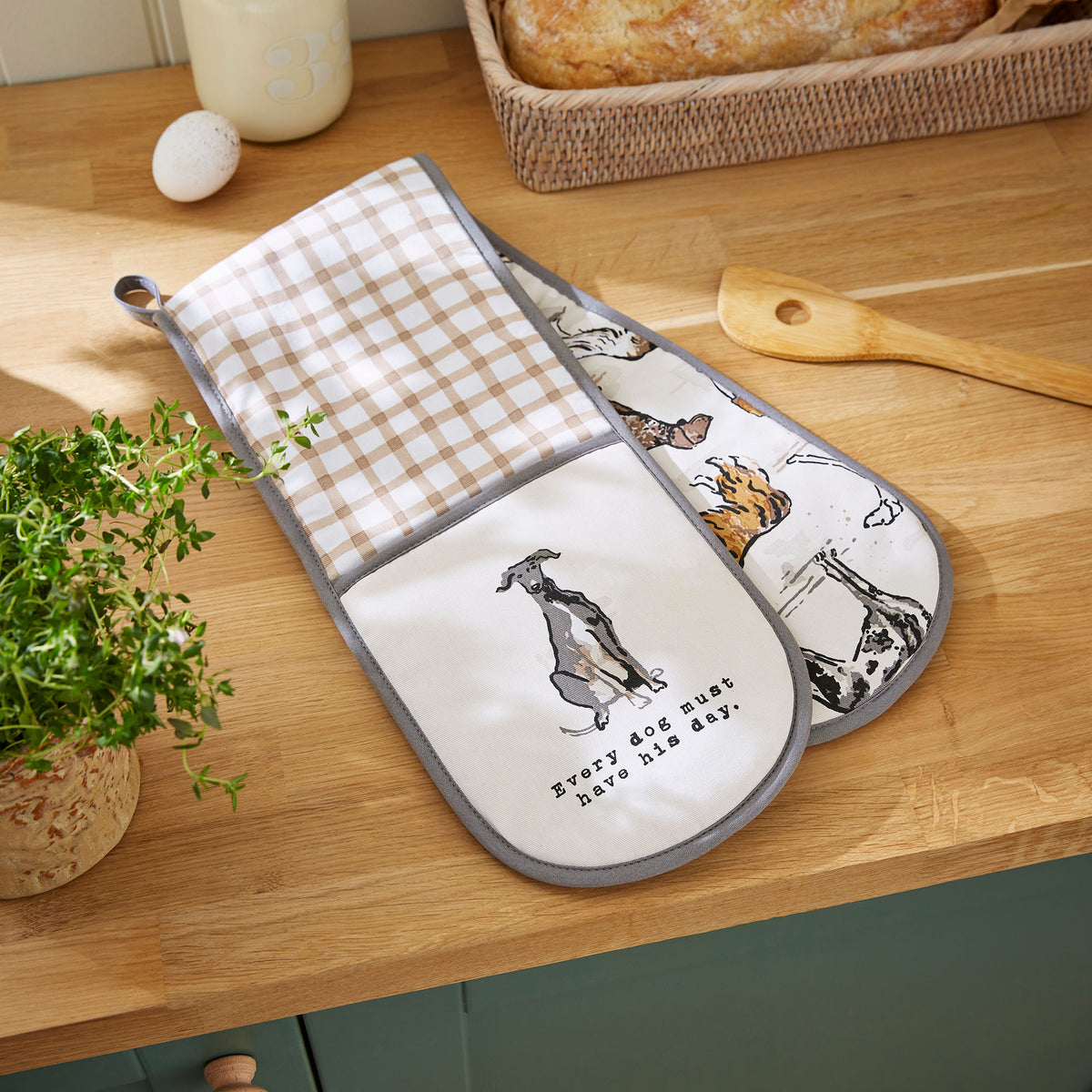 Ulster Weavers Country Dogs Double Oven Glove Brown