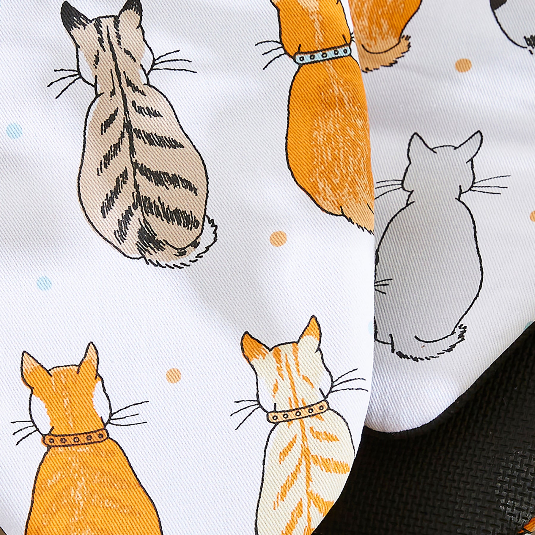 Ulster Weavers Cats In Waiting Pair of Microwave Mitts Orange