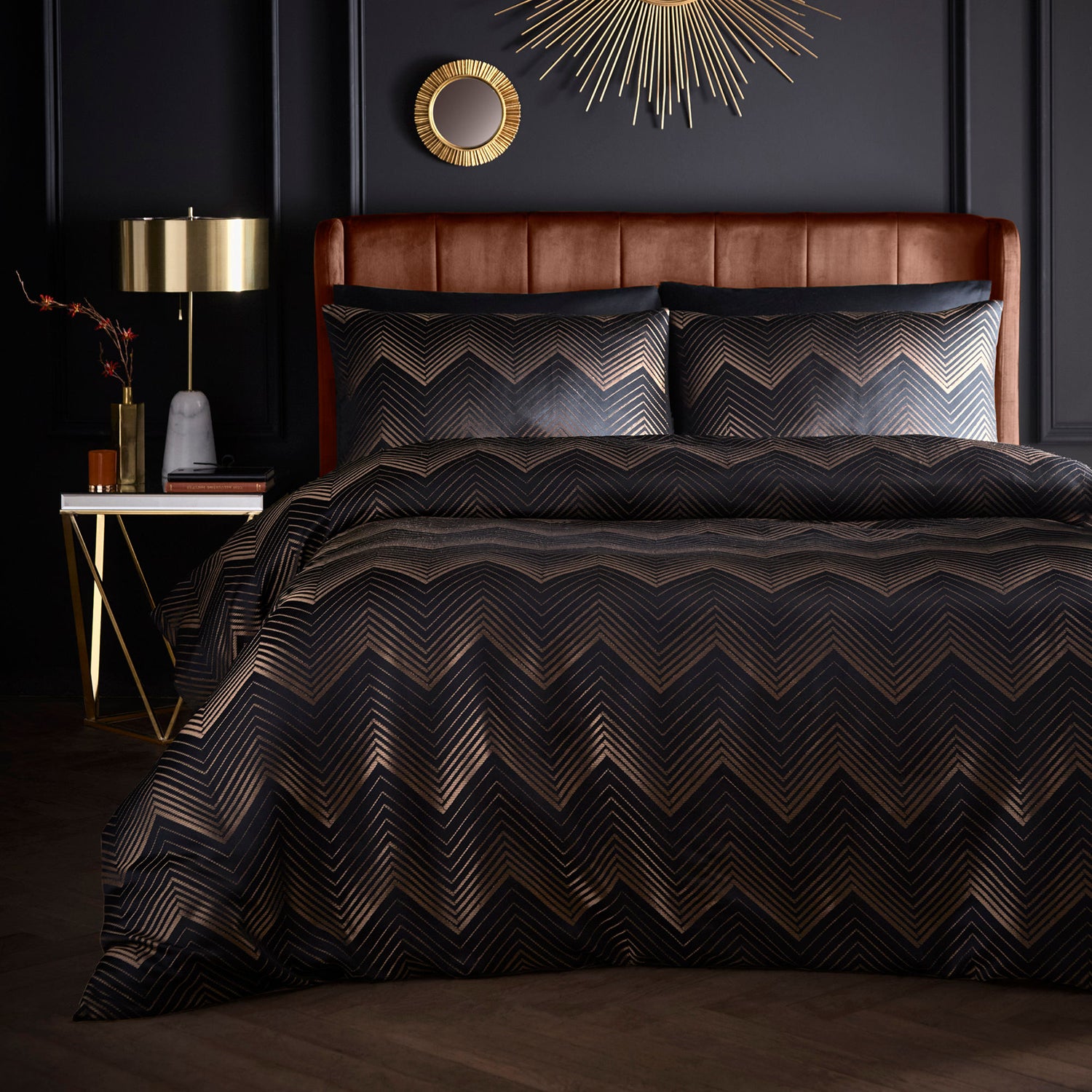 Laurence Llewelyn-Bowen Cocktail Jacquard Duvet Cover Bedding Set Black