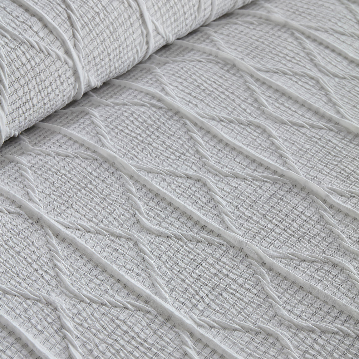 Serene Crinkle Stripe Duvet Cover Bedding Set White