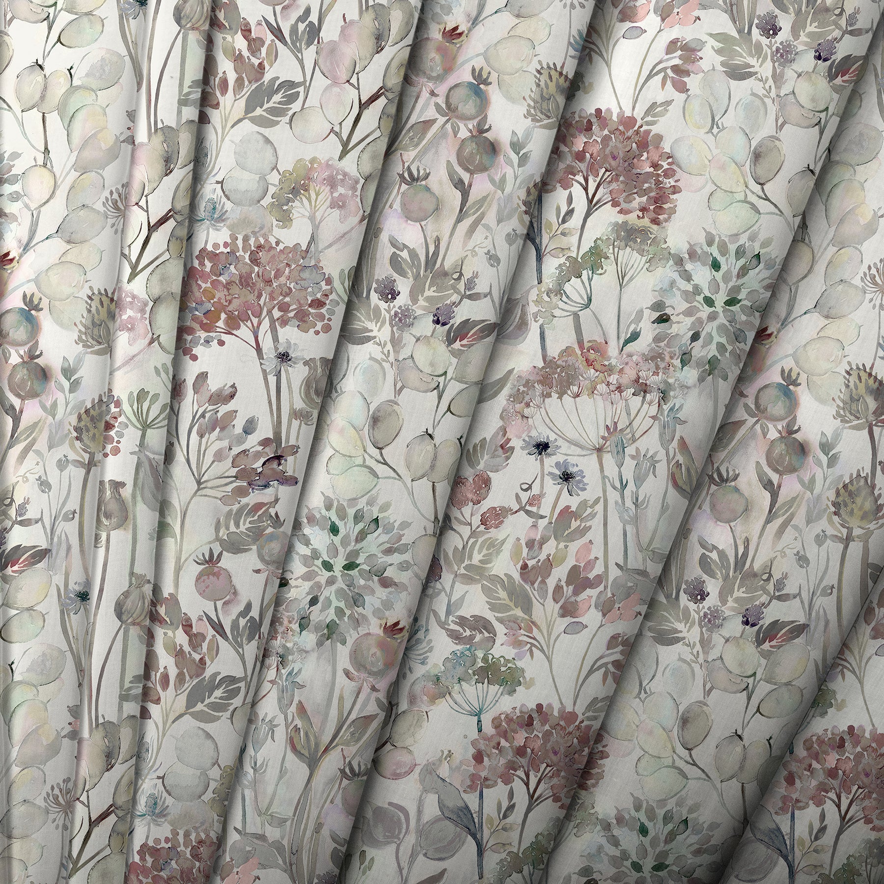 Voyage Maison Country Hedgerow Fabric Dawn Cream