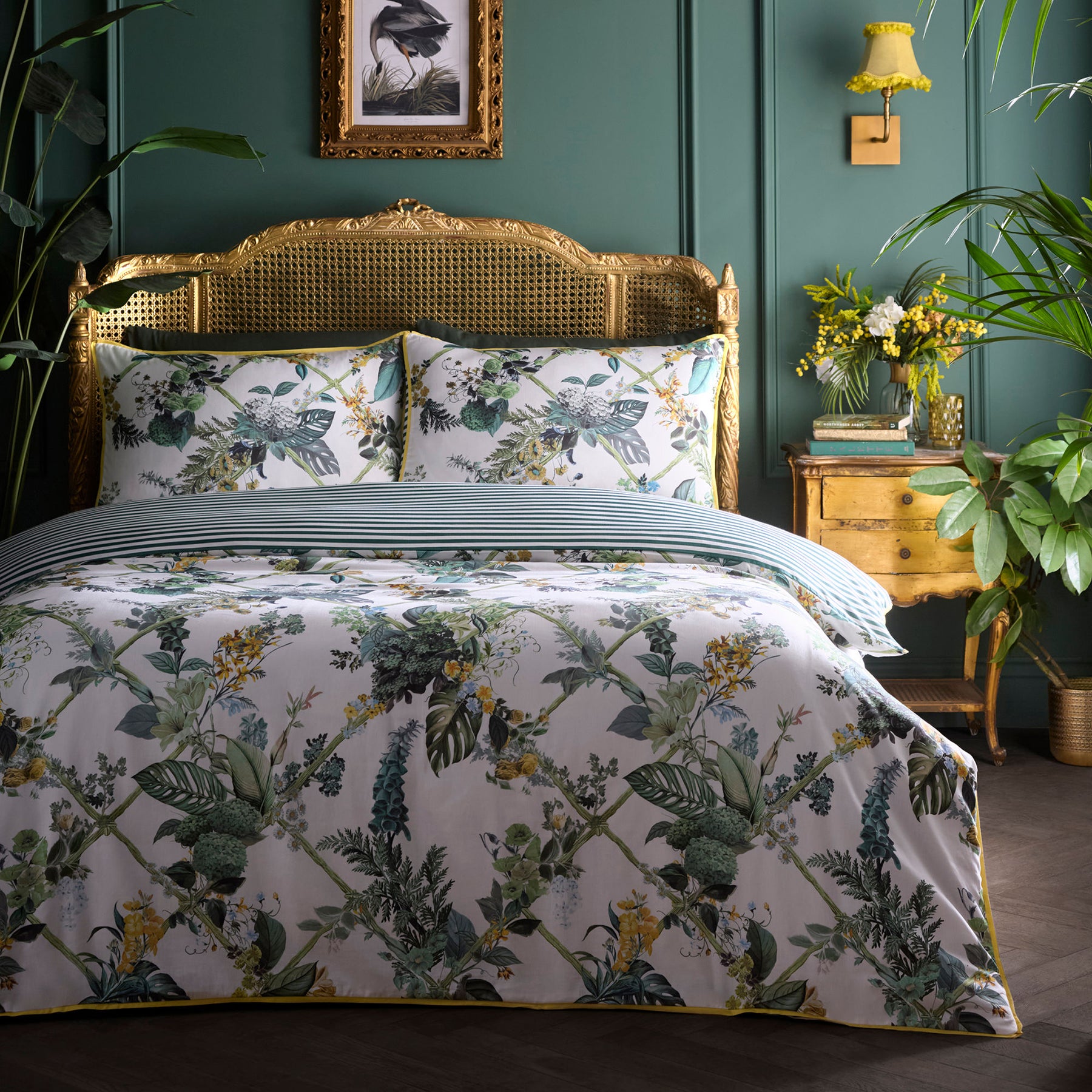 Laurence Llewelyn-Bowen Cotswold Fantasia Cotton Sateen Duvet Cover Bedding Set Green