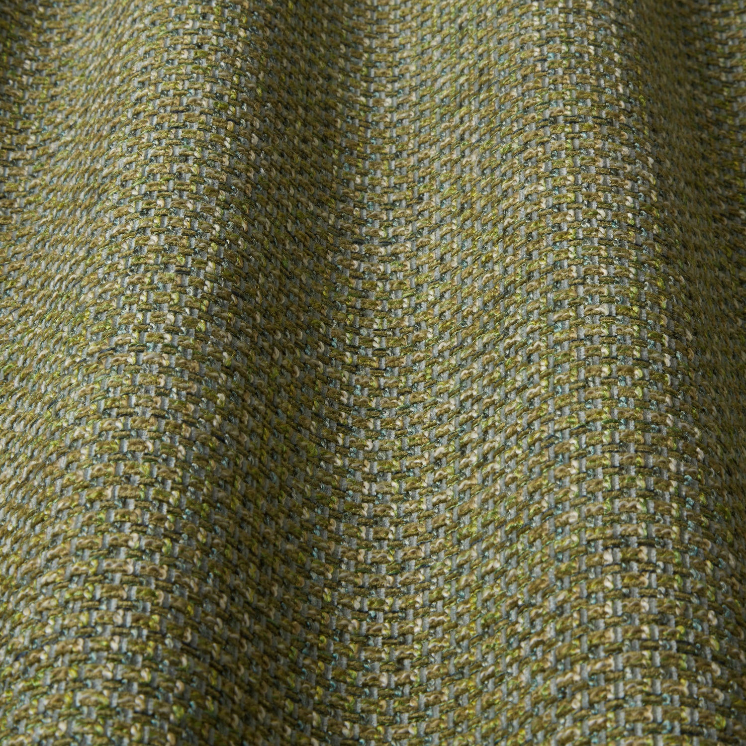 iLiv Cassiano Fabric Hunter