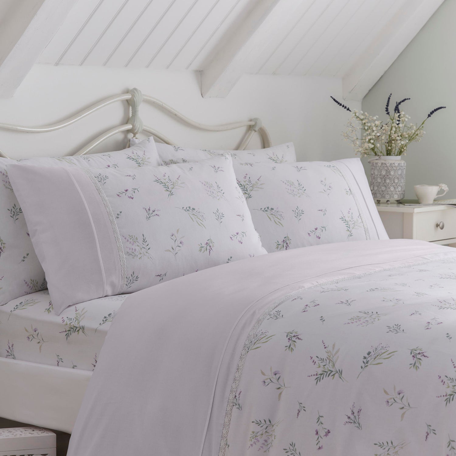 Dreams & Drapes Chloe Duvet Cover Bedding Set Lilac