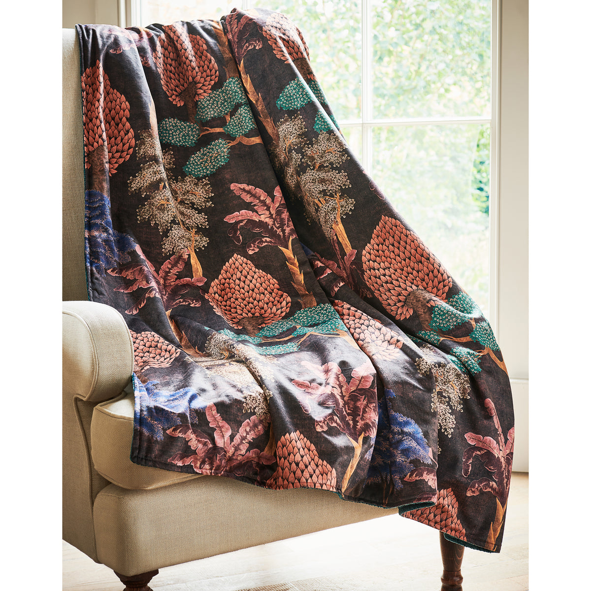 Linda Barker Cloud Tree 130cm x 180cm Digitally Printed Velvet Throw Pewter