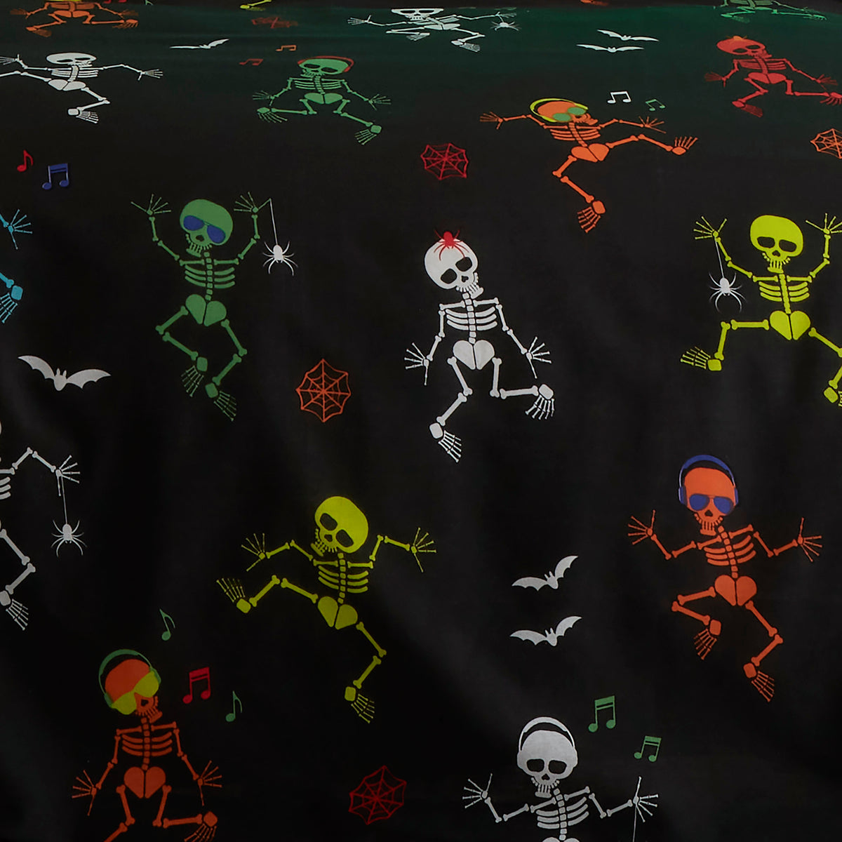 Dancing Skeletons Bedding Set Black
