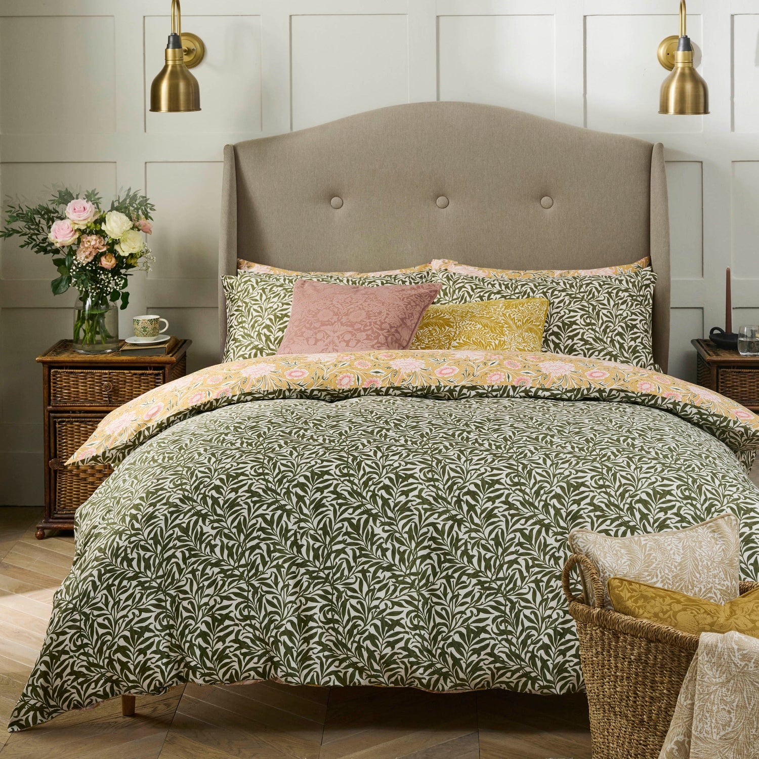 William Morris At Home Double Bough Duvet Cover Bedding Set Gold
