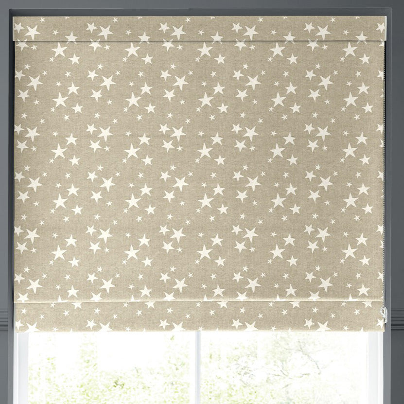 Emily Bond St Maws Made to Measure Roman Blind Linen