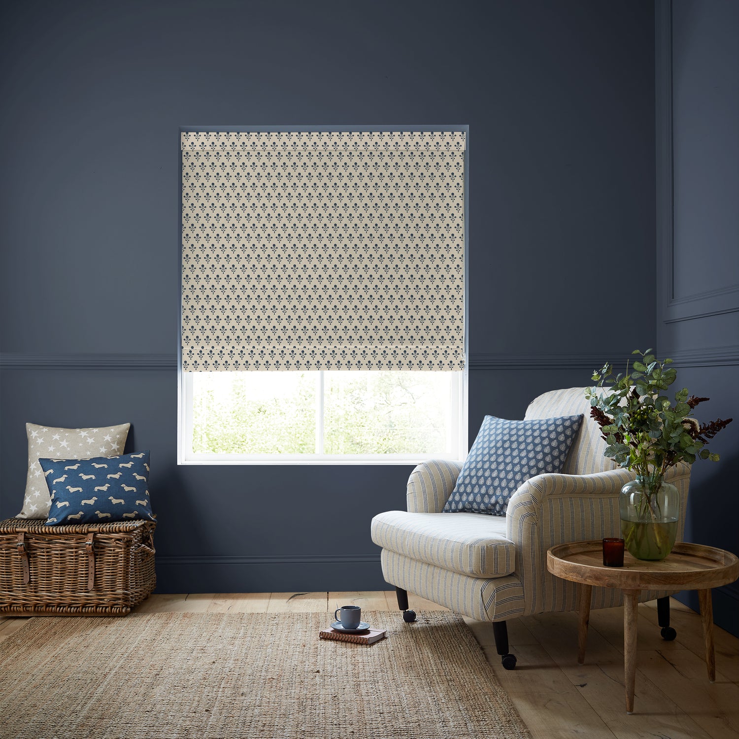 Emily Bond Hawthorn Made To Measure Roman Blind Indigo