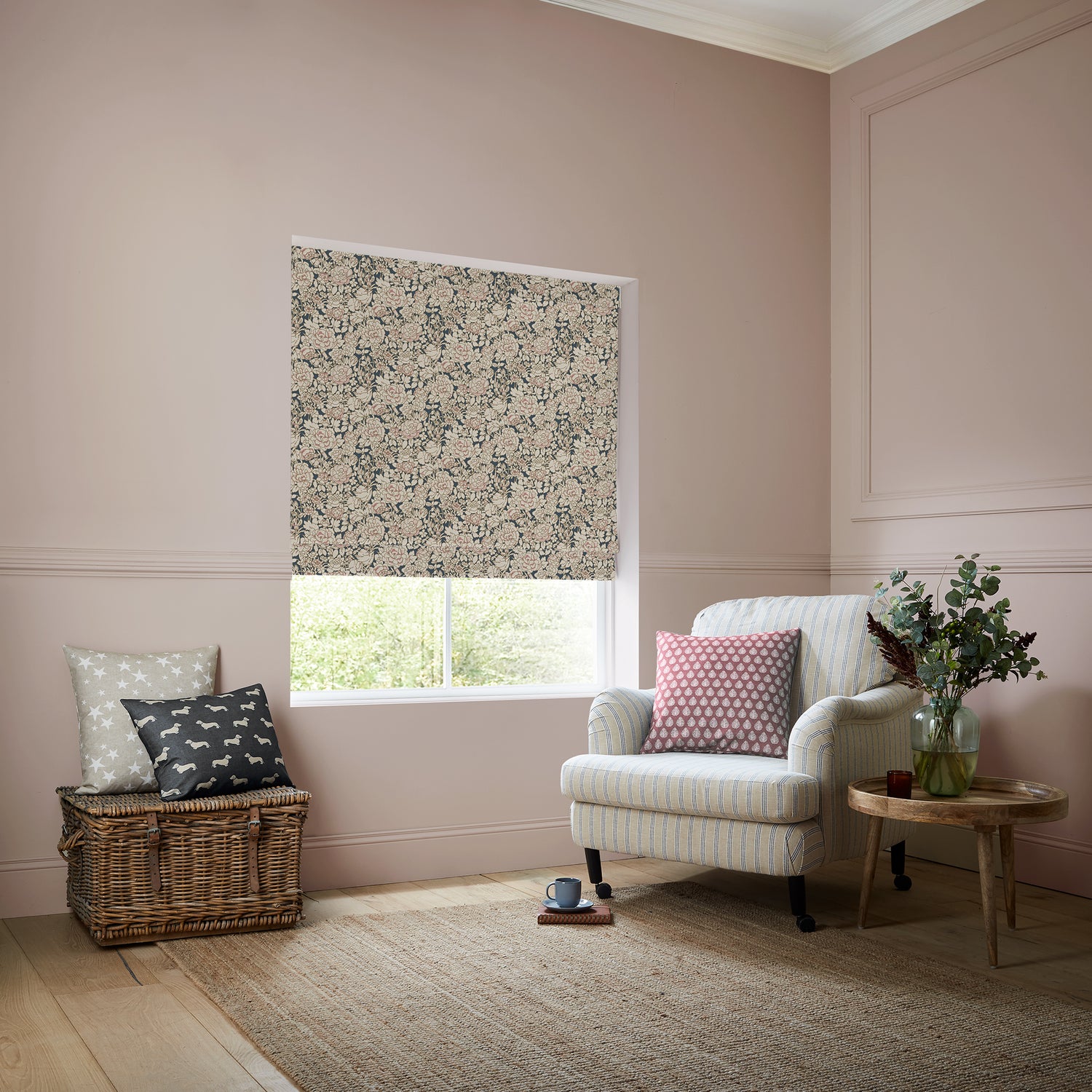Emily Bond Somerset Rose Made To Measure Roman Blind Blossom Pink