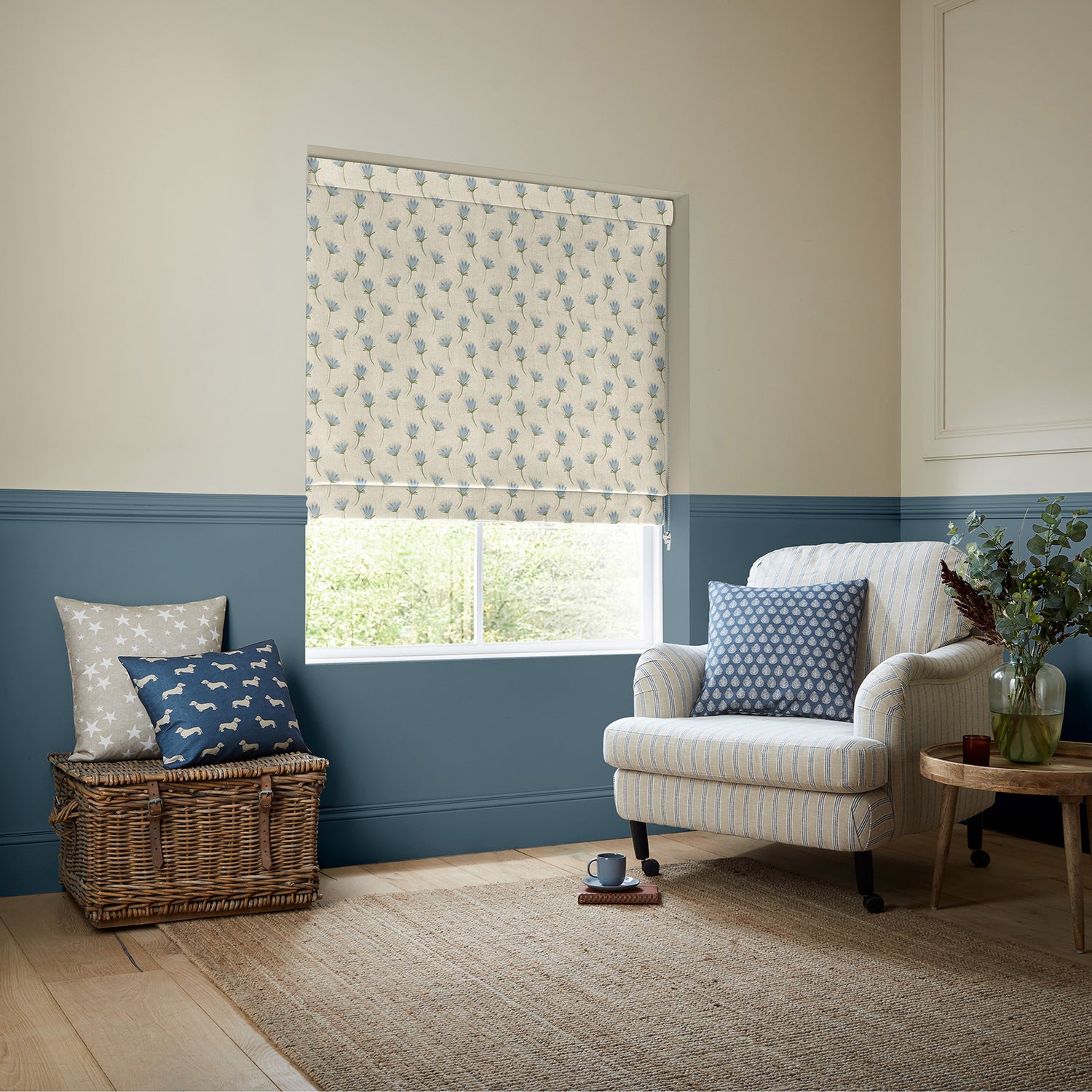 Emily Bond Cornflower Made To Measure Roman Blind Blue
