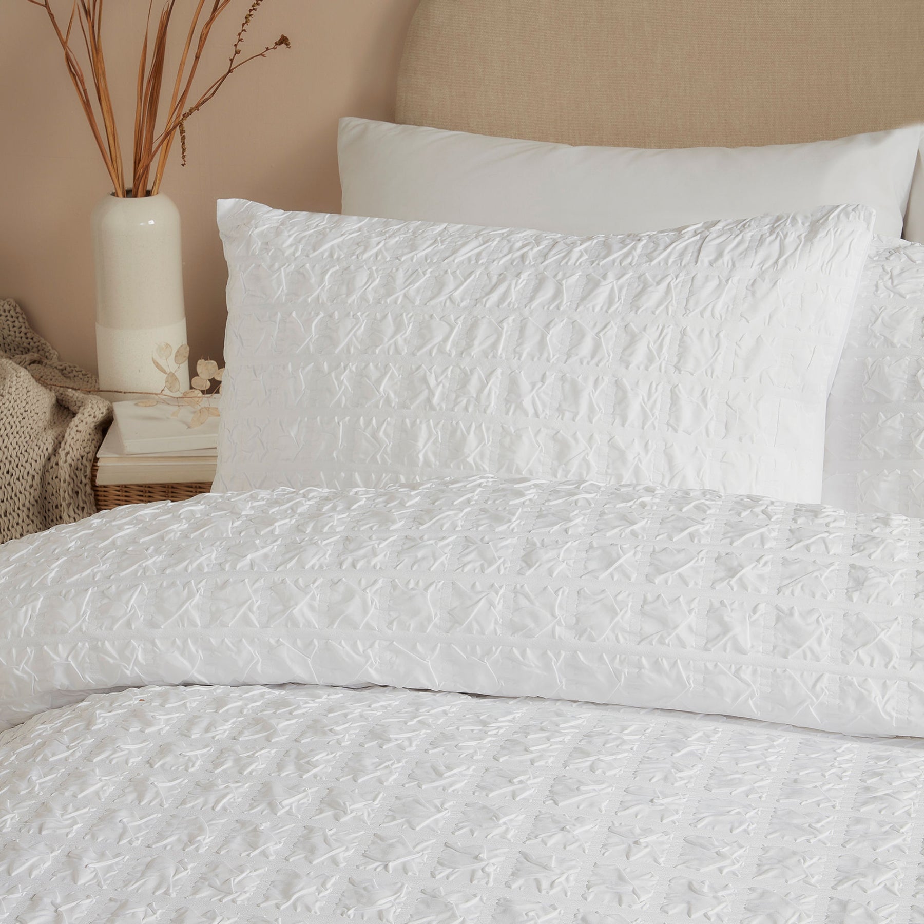 Serene Embossed Grid Duvet Cover Bedding Set White
