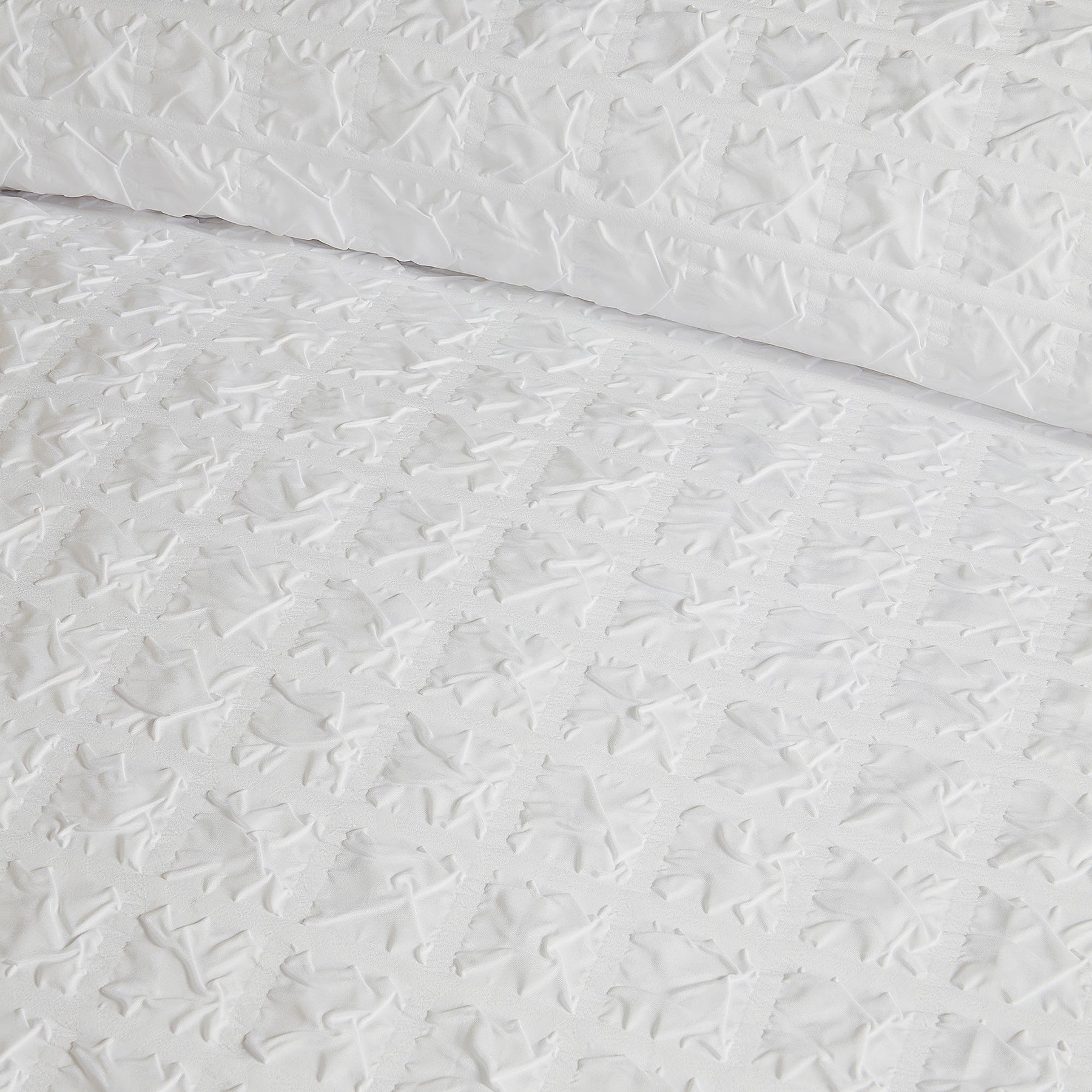 Serene Embossed Grid Duvet Cover Bedding Set White