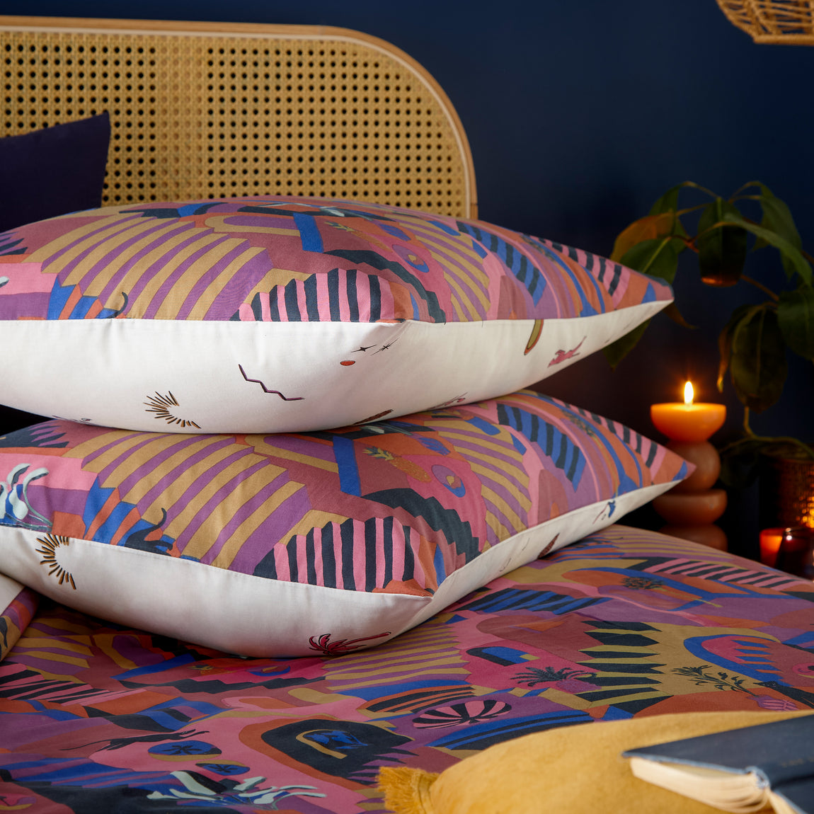 Eivissa Abstract Reversible Bedding Set Magenta