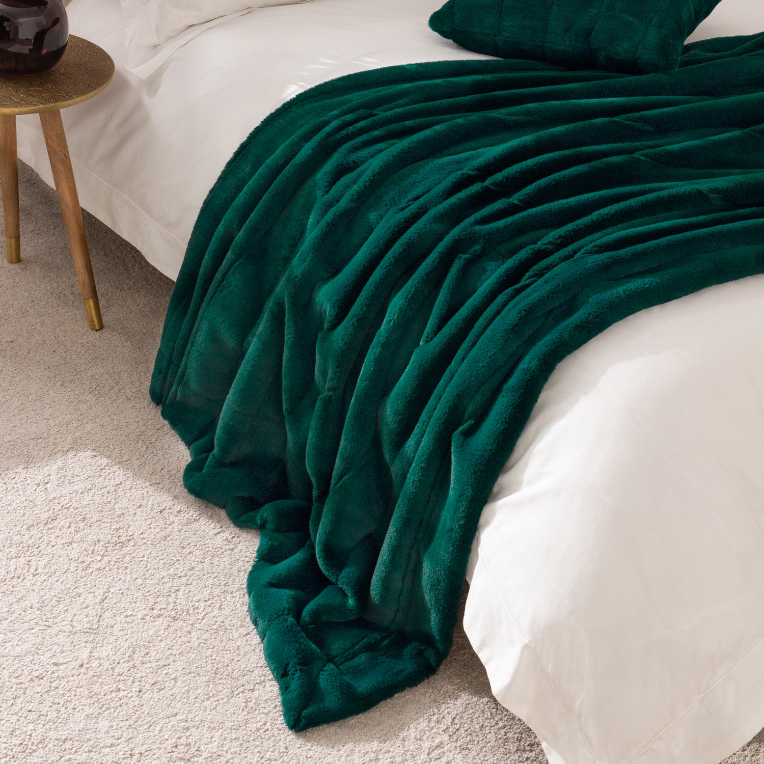 Paoletti Empress Faux Fur 130cm x 180cm Throw Emerald