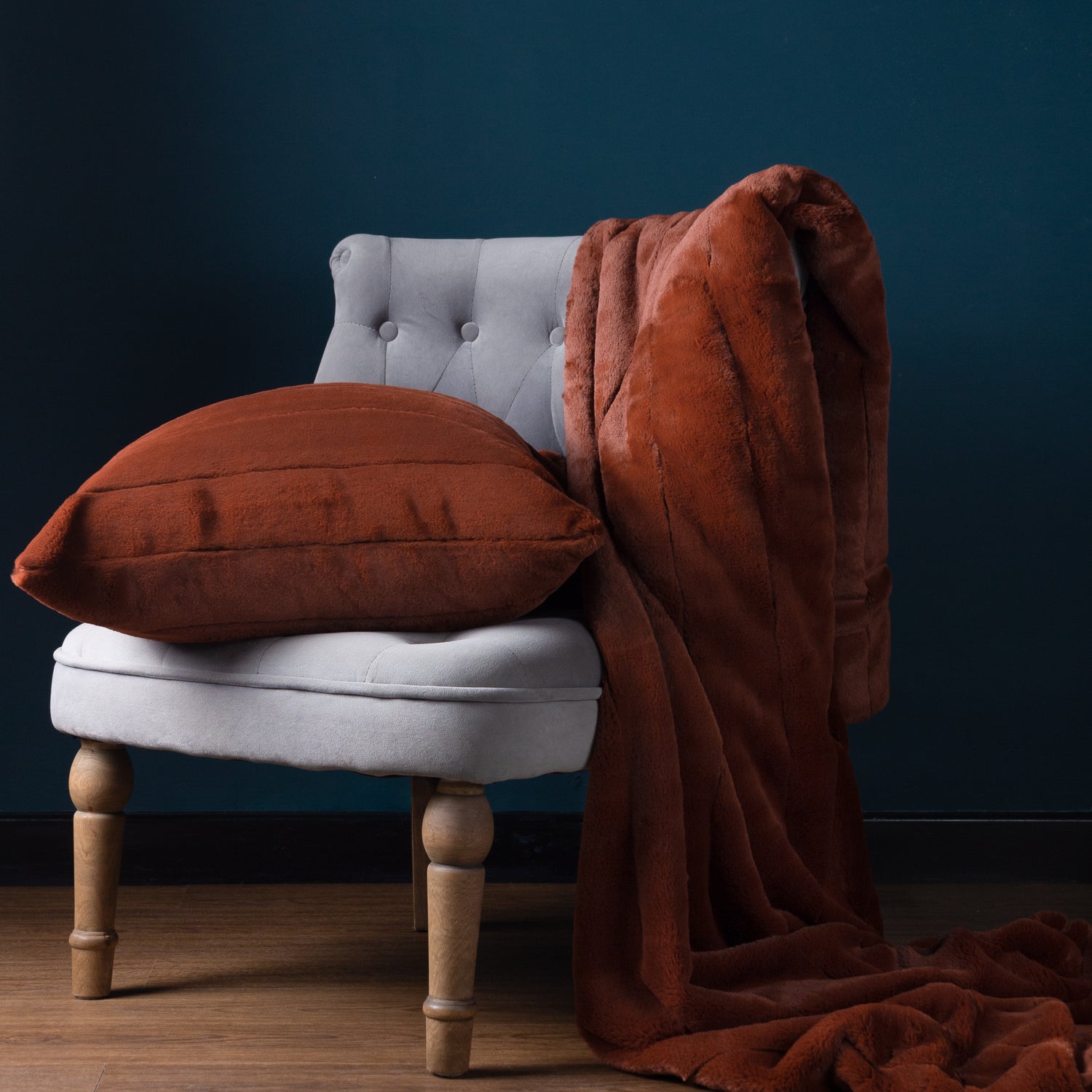 Paoletti Empress Faux Fur 130cm x 180cm Throw Rust