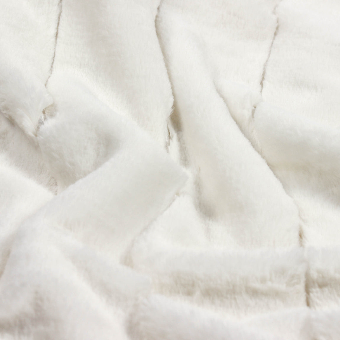 Paoletti Empress Faux Fur 140cm x 200cm Throw Cream