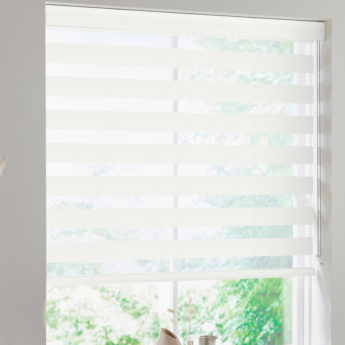 Carlisle Made to Measure Day Night Blind Ivory