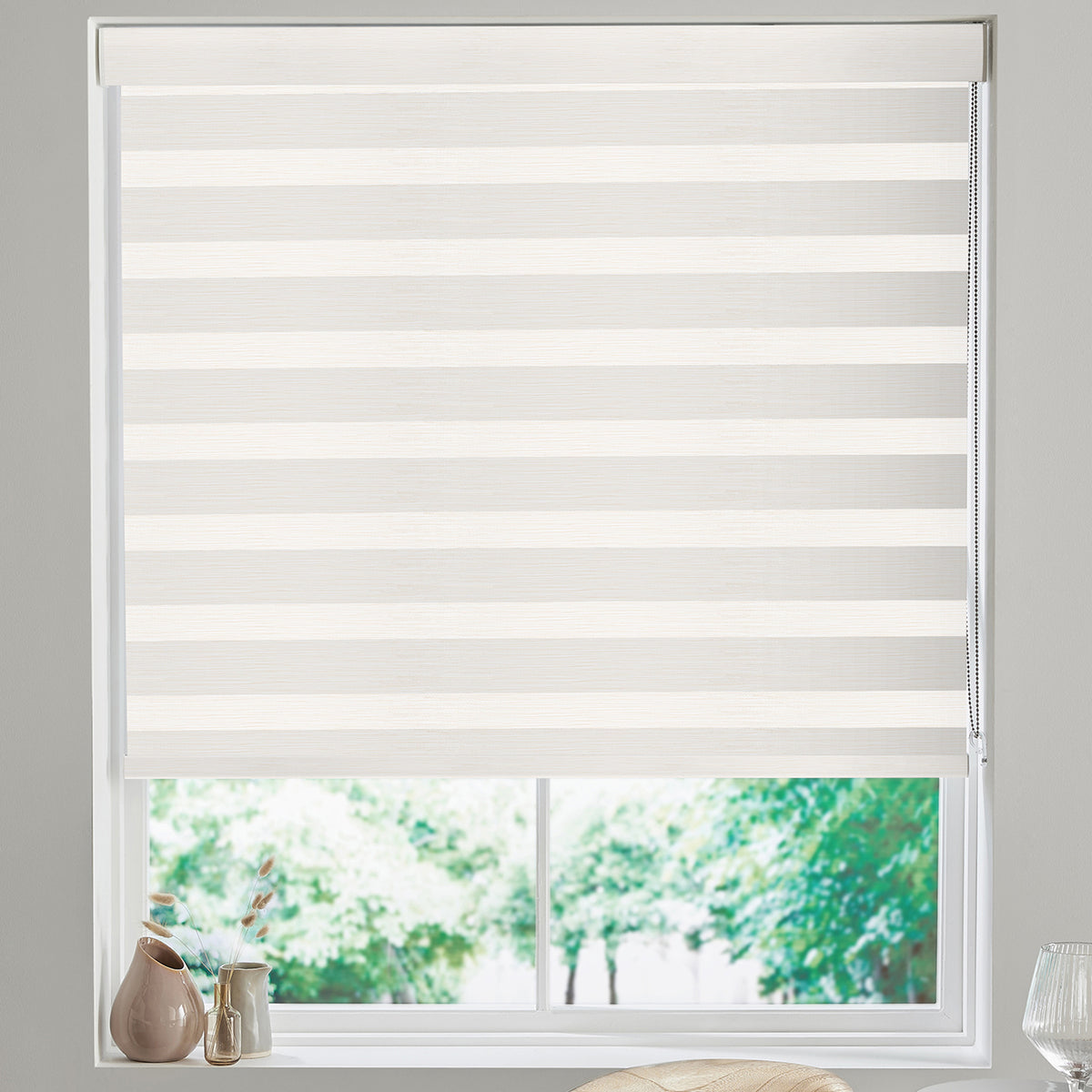 Nura Made to Measure Day Night Blind Snow