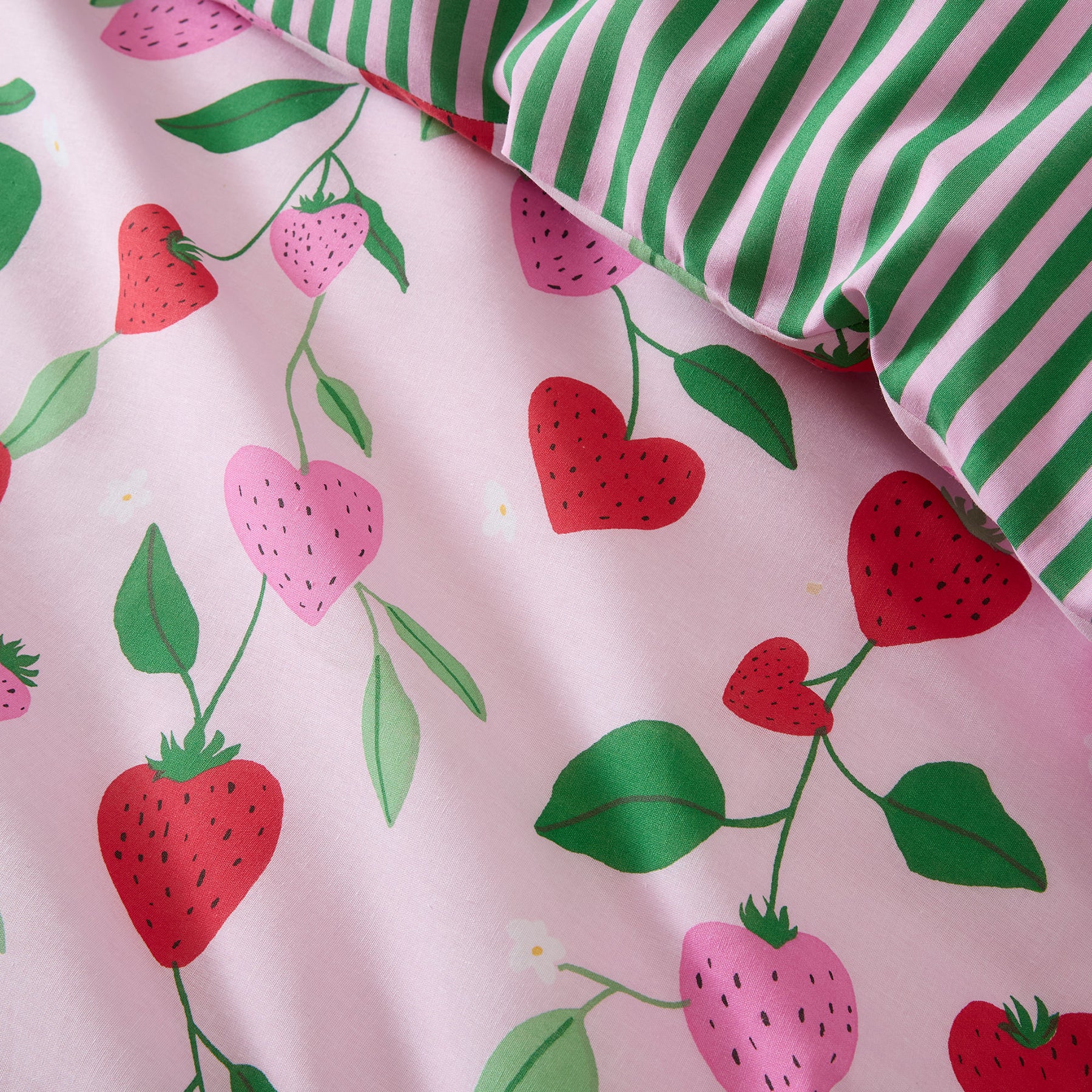 Bedlam Fun Strawberries Childrens Bedding Pink