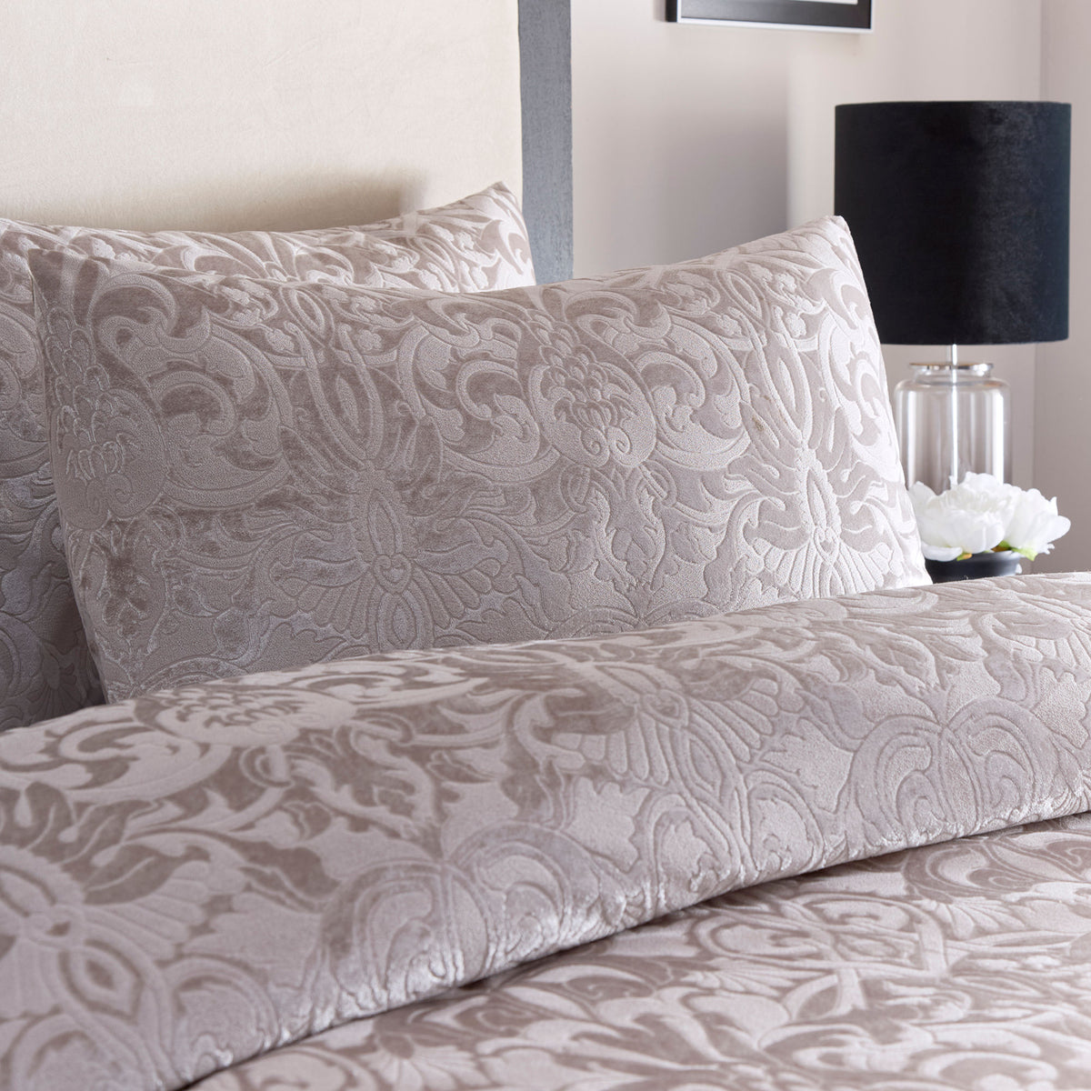 Laurence Llewelyn-Bowen Firenza Textured Jacquard Duvet Cover Bedding Set Linen