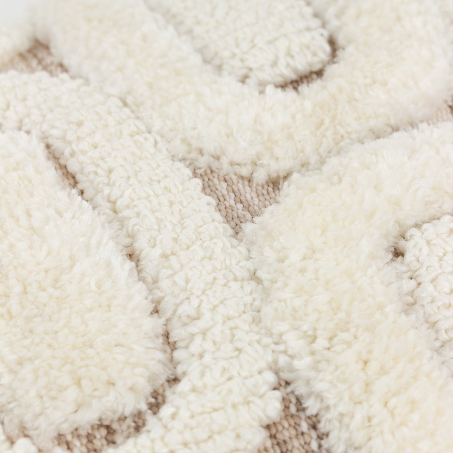 Fosse Tufted 30cm x 50cm Filled Boudoir Natural
