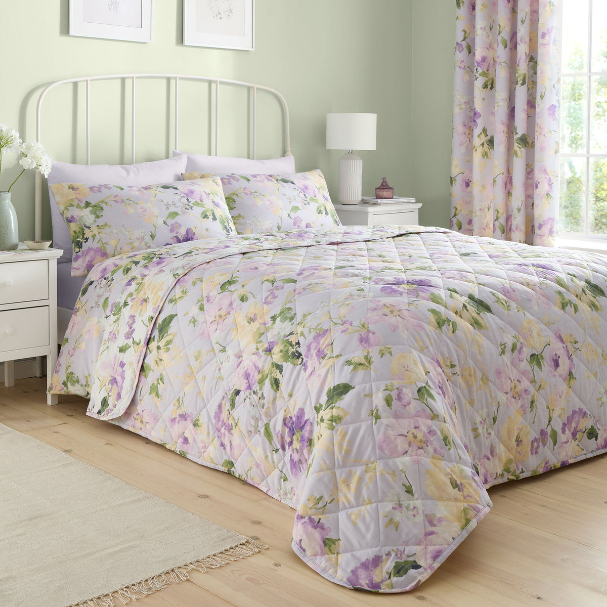 Dreams & Drapes Flourette Jacquard Floral Bedspread Set  Lilac