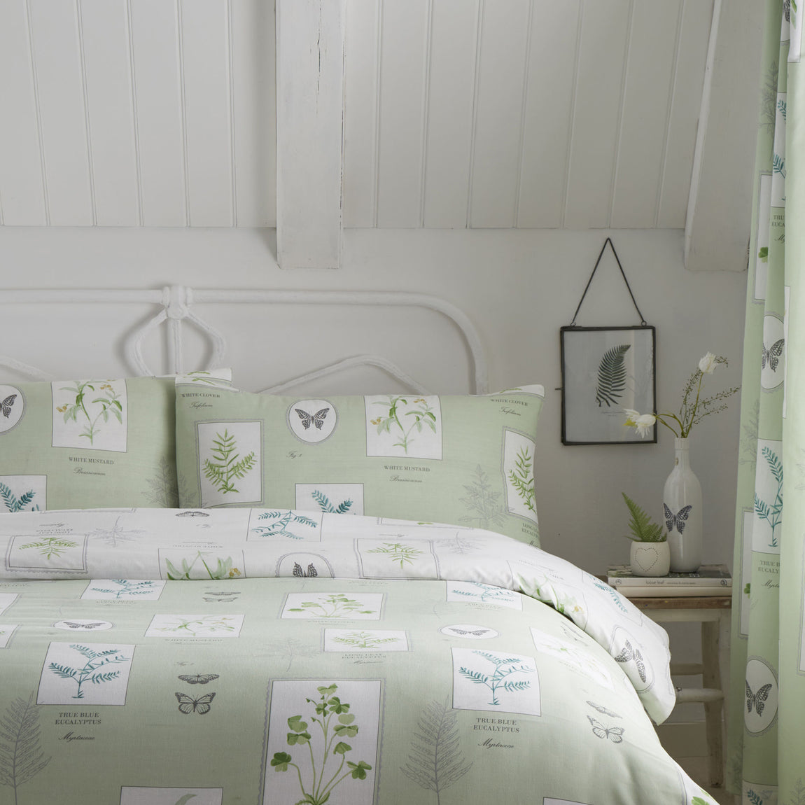 Dreams & Drapes Floral Garden Duvet Cover Bedding Set Green