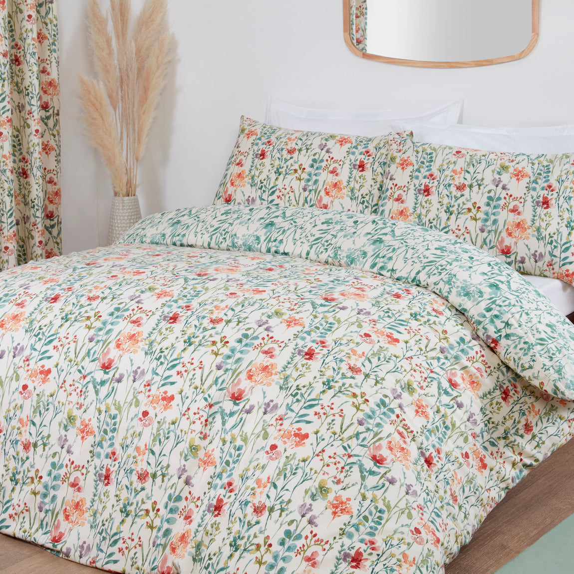 Sundour Amaryllis Duvet Cover Bedding Set Multi