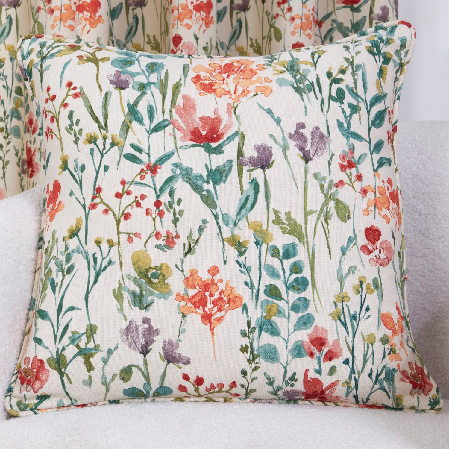 Sundour Amaryllis Ready Made Curtains Multi