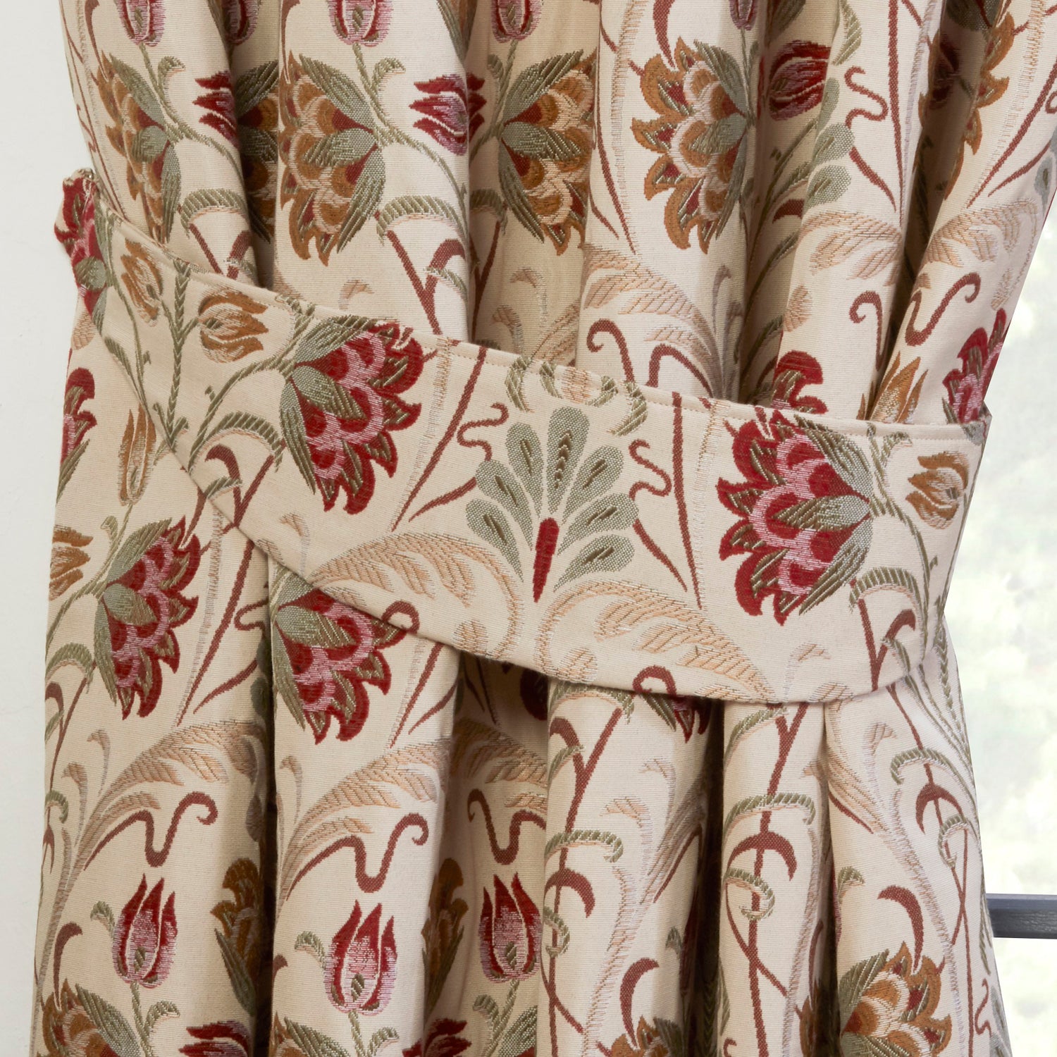 Sundour Aylesbury Tieback Natural