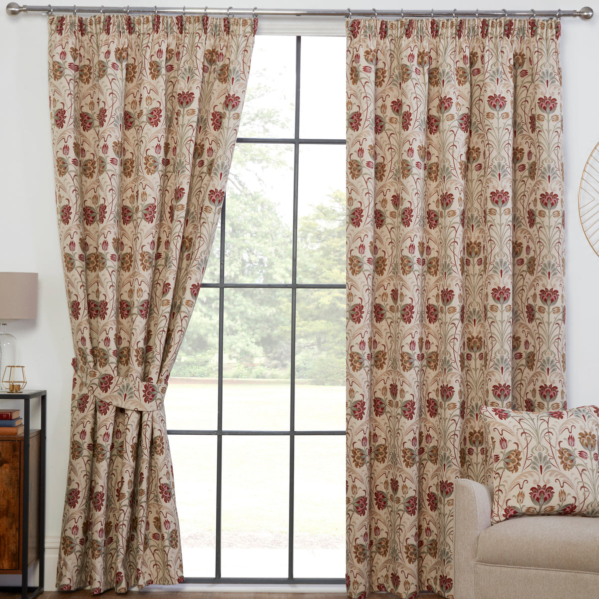 Sundour Aylesbury Tieback Natural
