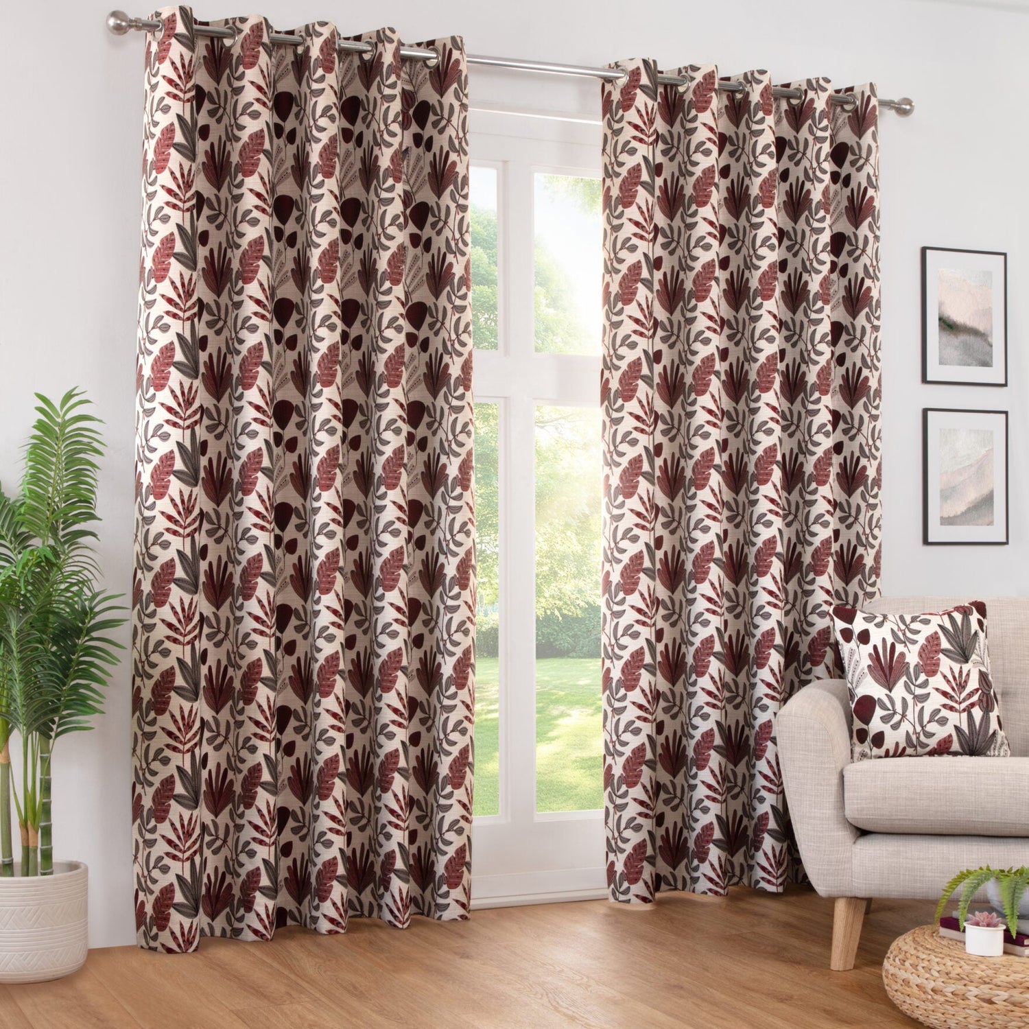 Sundour Rutland 45cmx45cm Filled Cushion Red