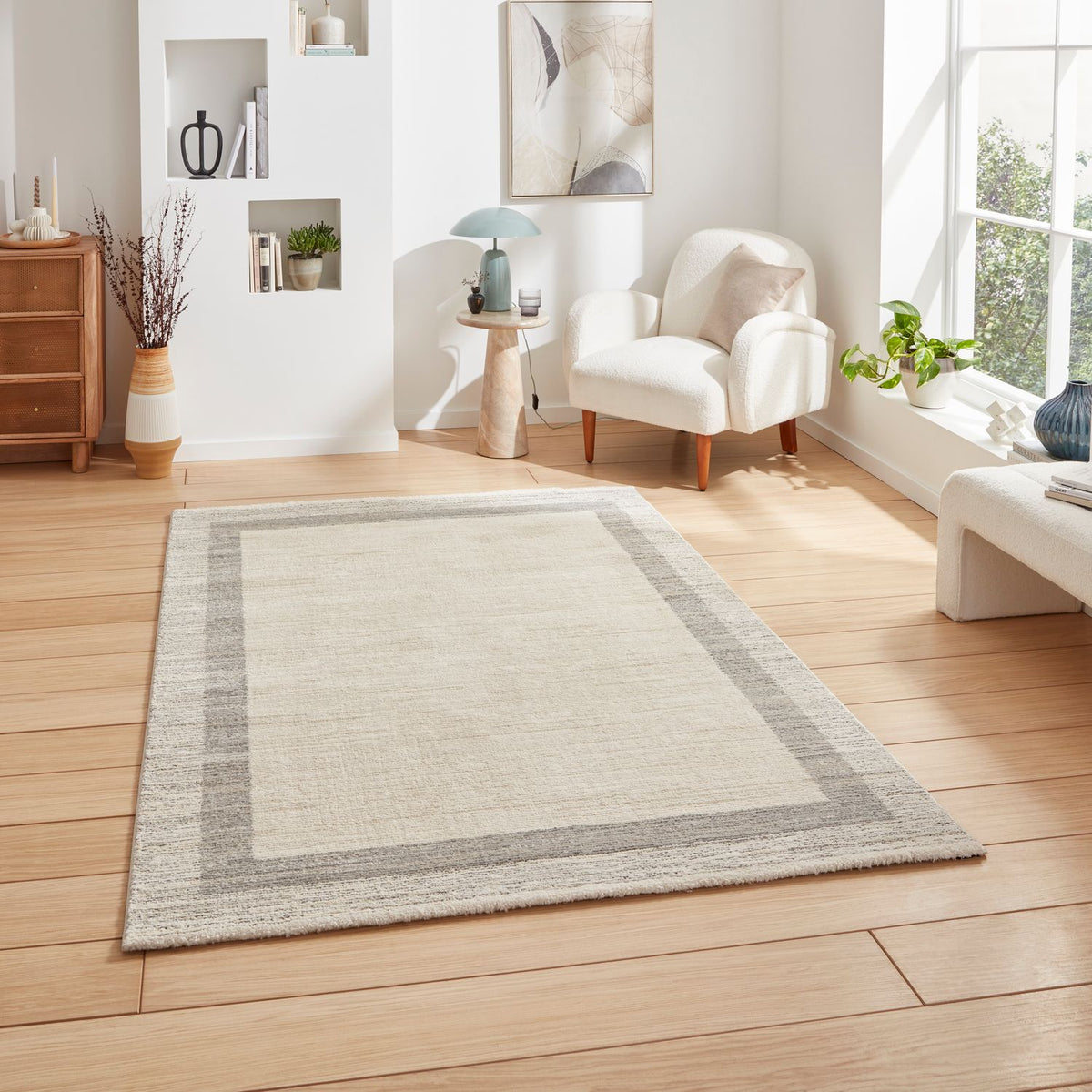 Geneva 01616 200cm x 290cm Textured Pile Rug Beige