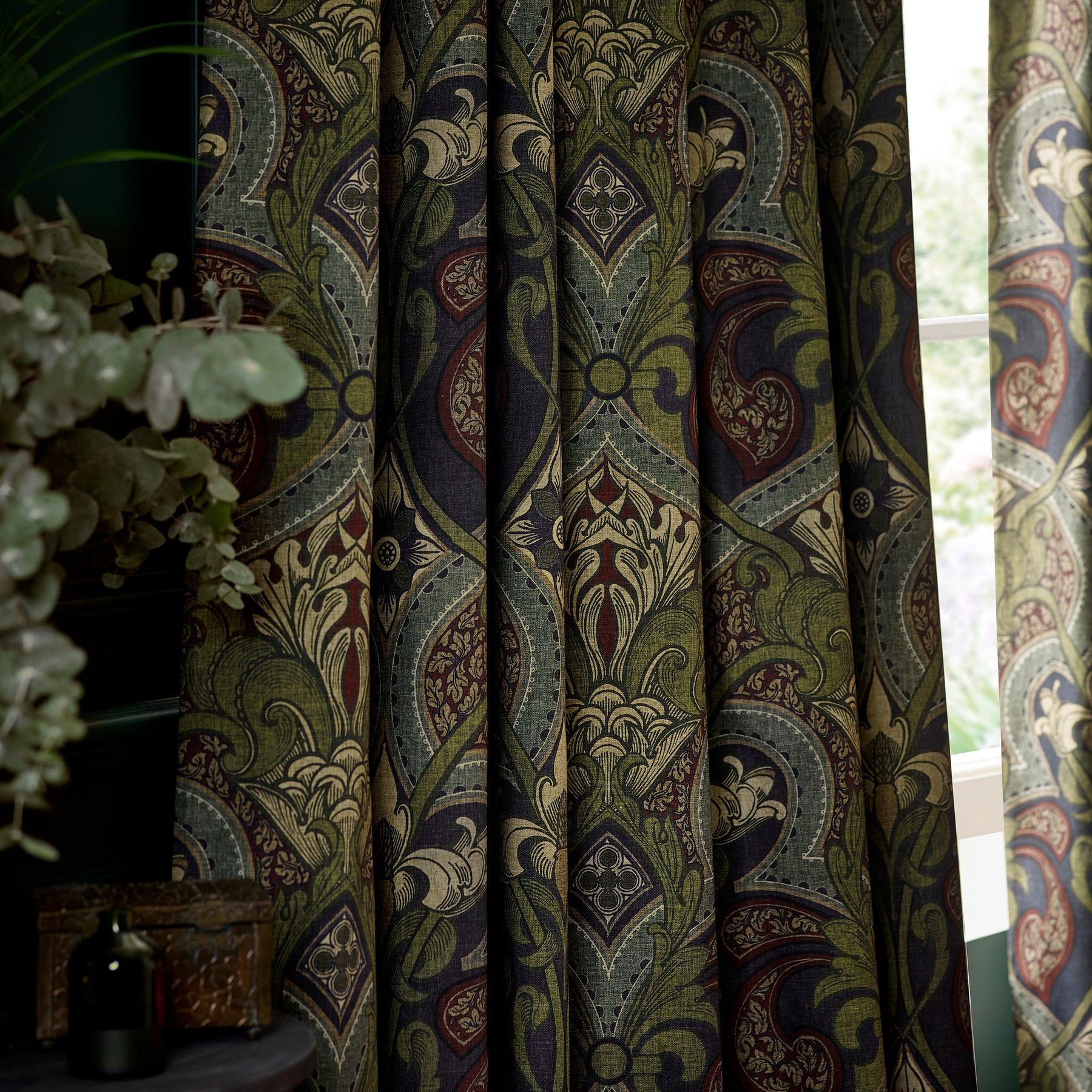 HOUSE Llewelyn-Bowen Gwendoline Printed Damask Made To Measure Roman Blind Wildnavy