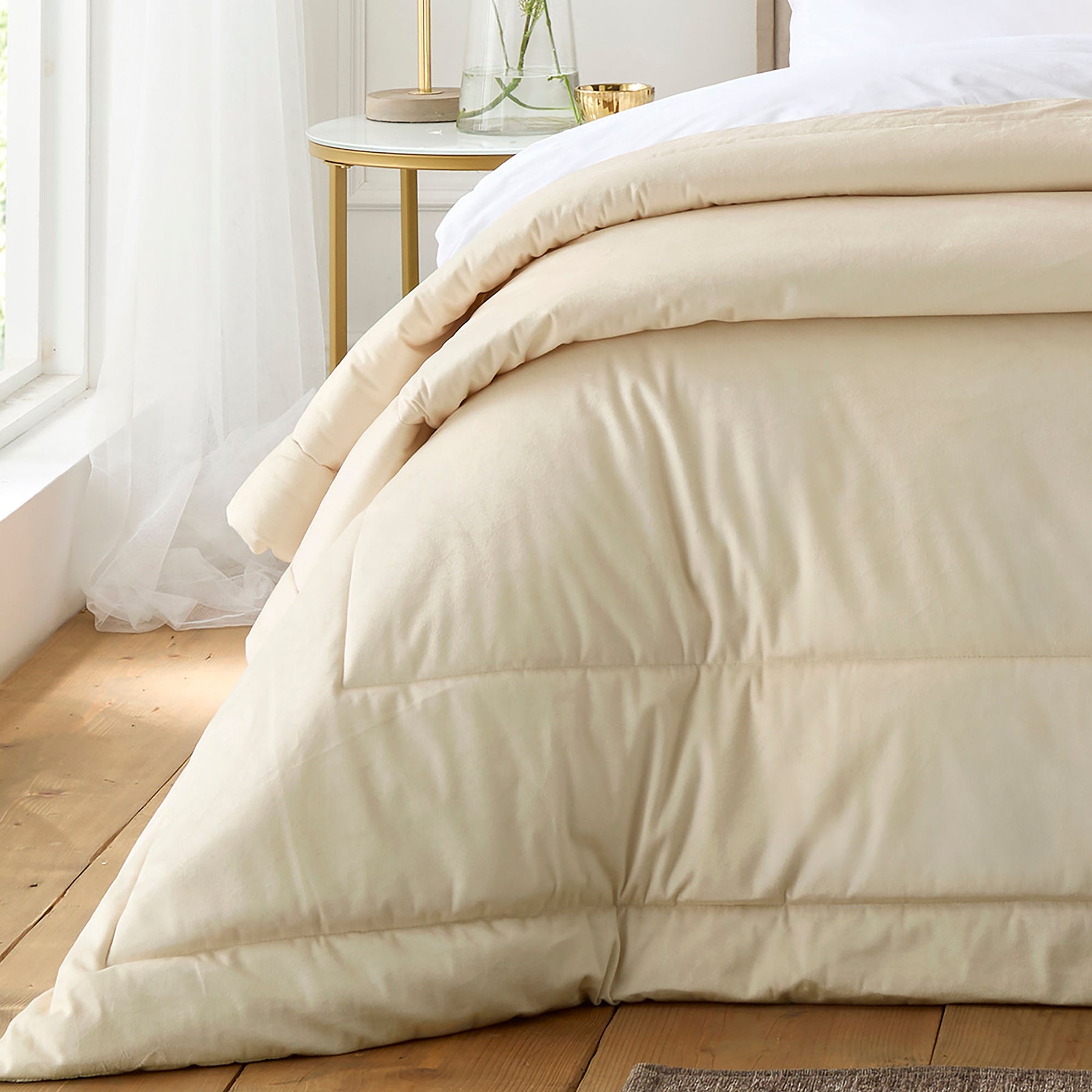 Appletree Harlan Velvet Touch 235cm x 235cm Bedspread Set Cream