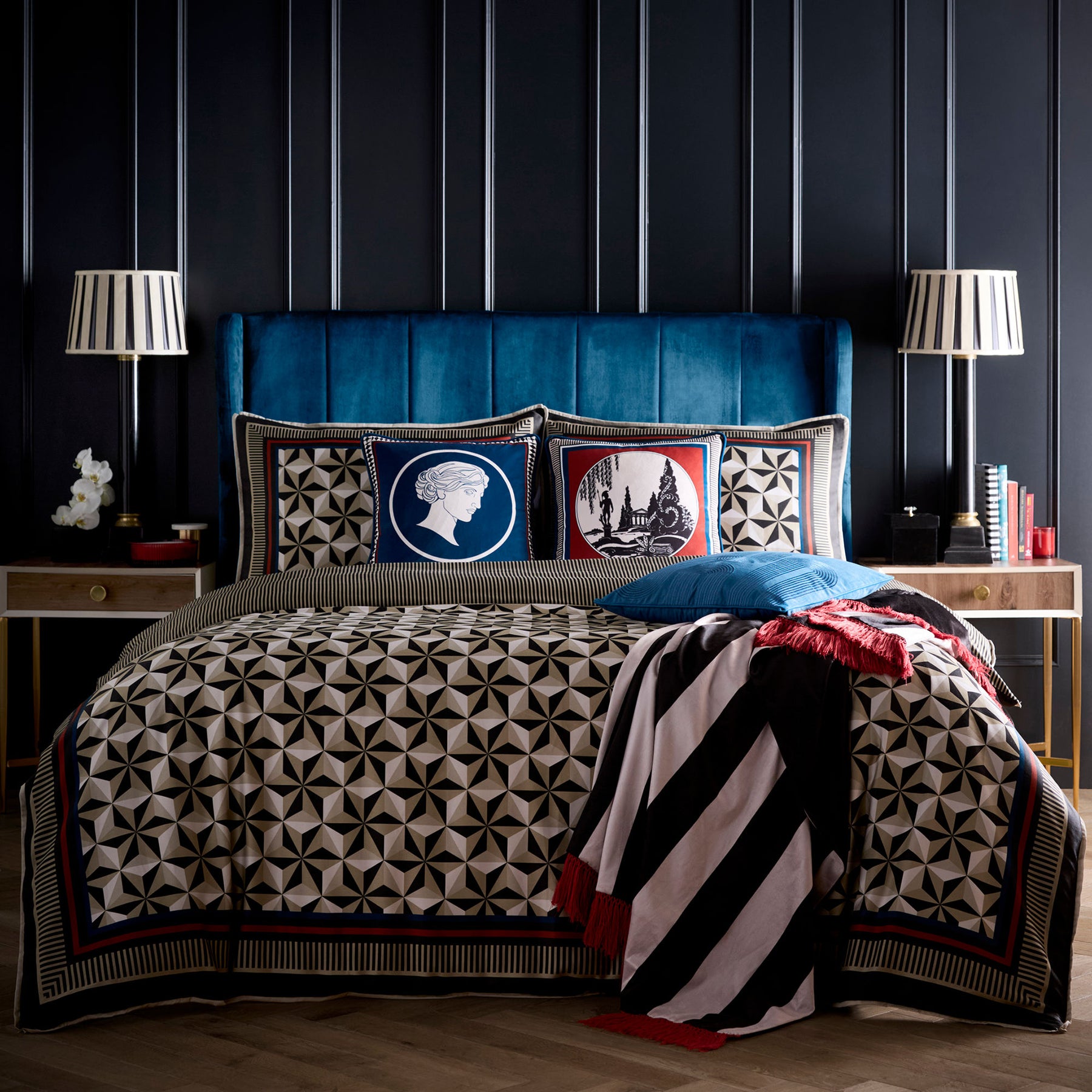 Laurence Llewelyn-Bowen Hero Duvet Cover Bedding Set Black