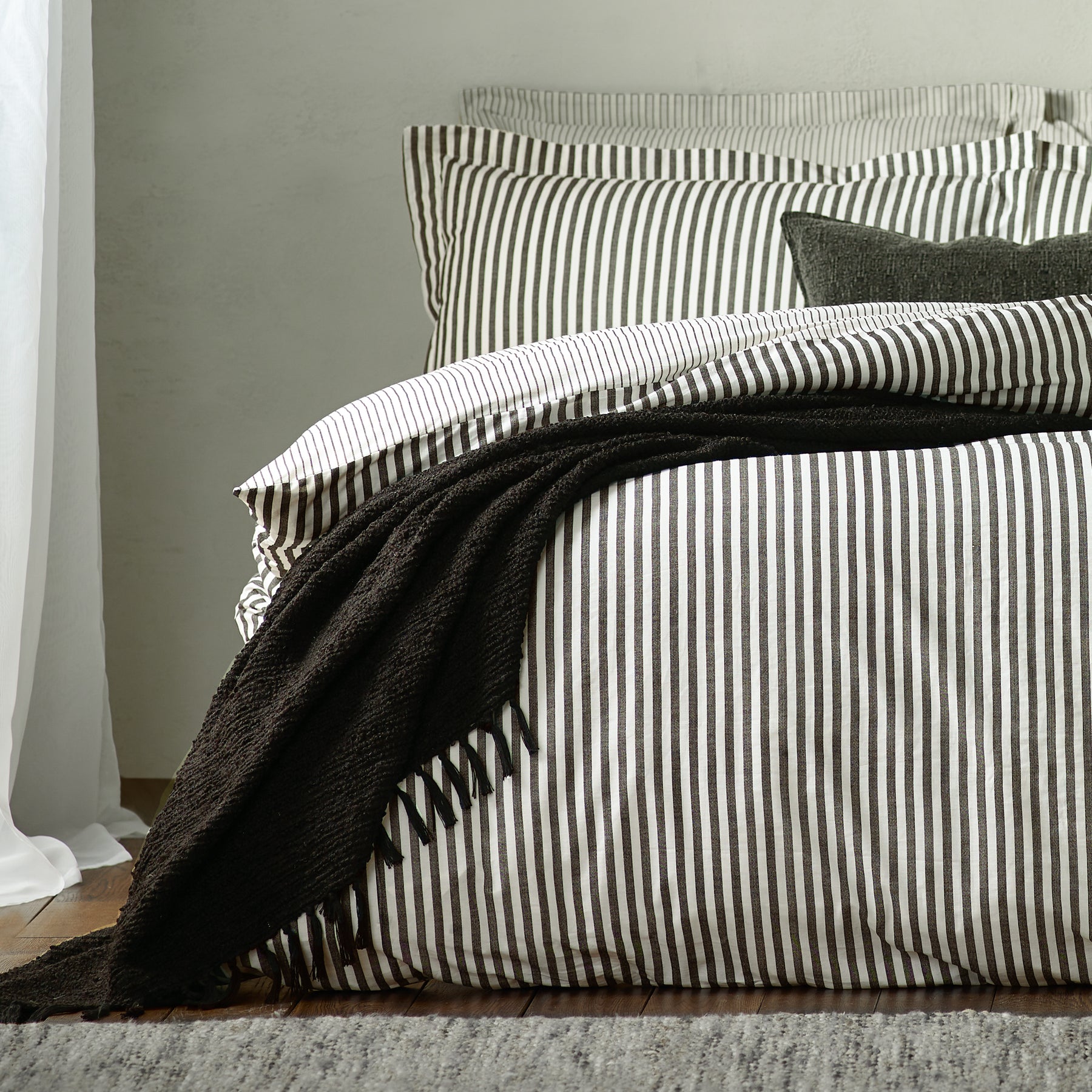 Yard Hebden Melange Stripe Cotton Duvet Cover Bedding Set Black