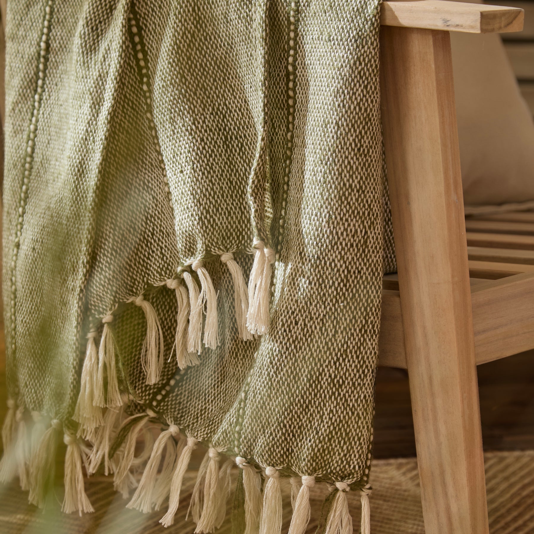 Yard Hedon Woven Outdoor Throw 130cm x 180cm Moss