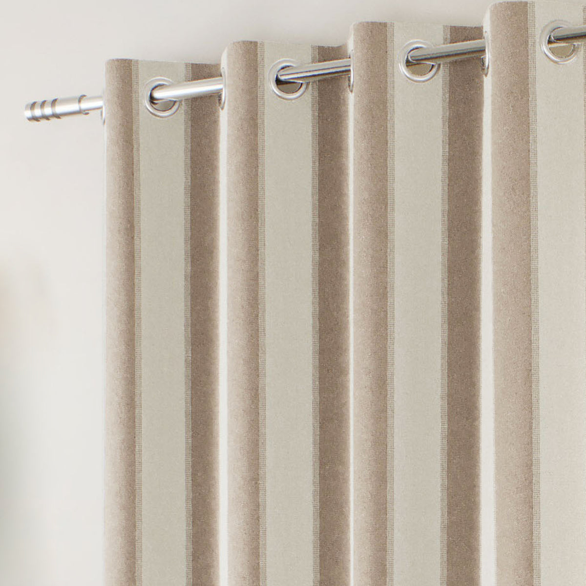 Henley Thermal Ready Made Eyelet Blackout Curtains Natural