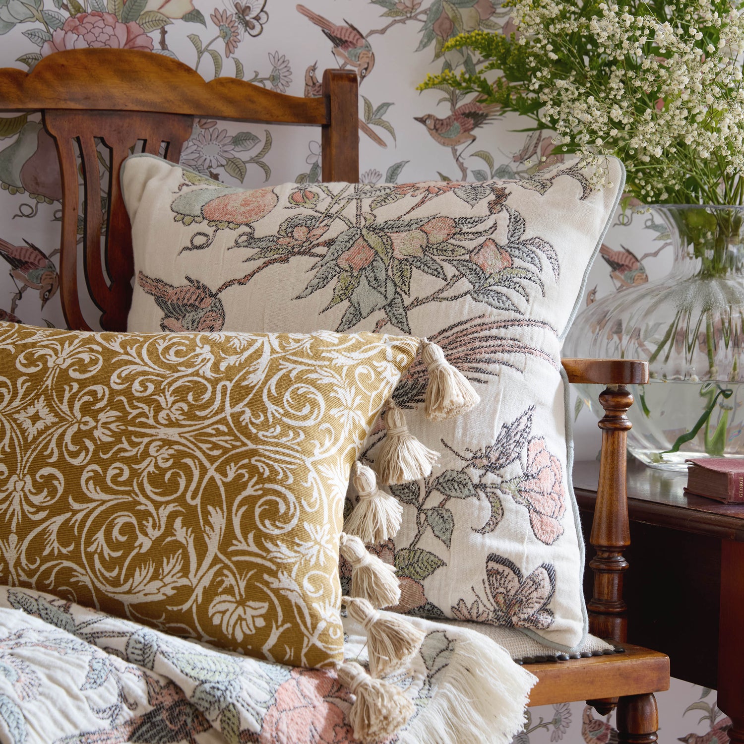 Historic Royal Palaces Hampton Jacquard 45cmx45cm Filled Cushion Multi