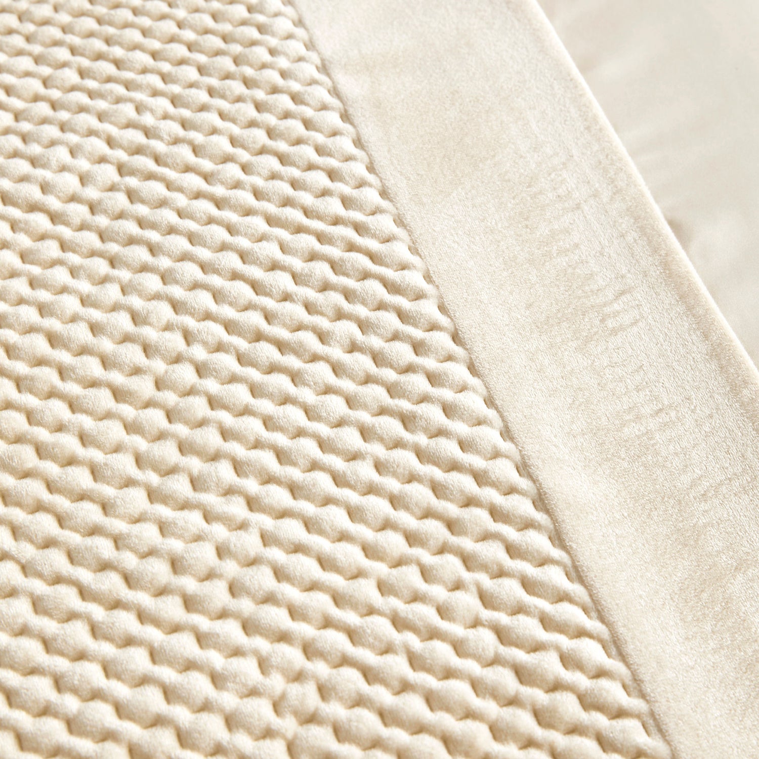 Soiree Iras Textured Pinsonic Duvet Cover Bedding Set Natural